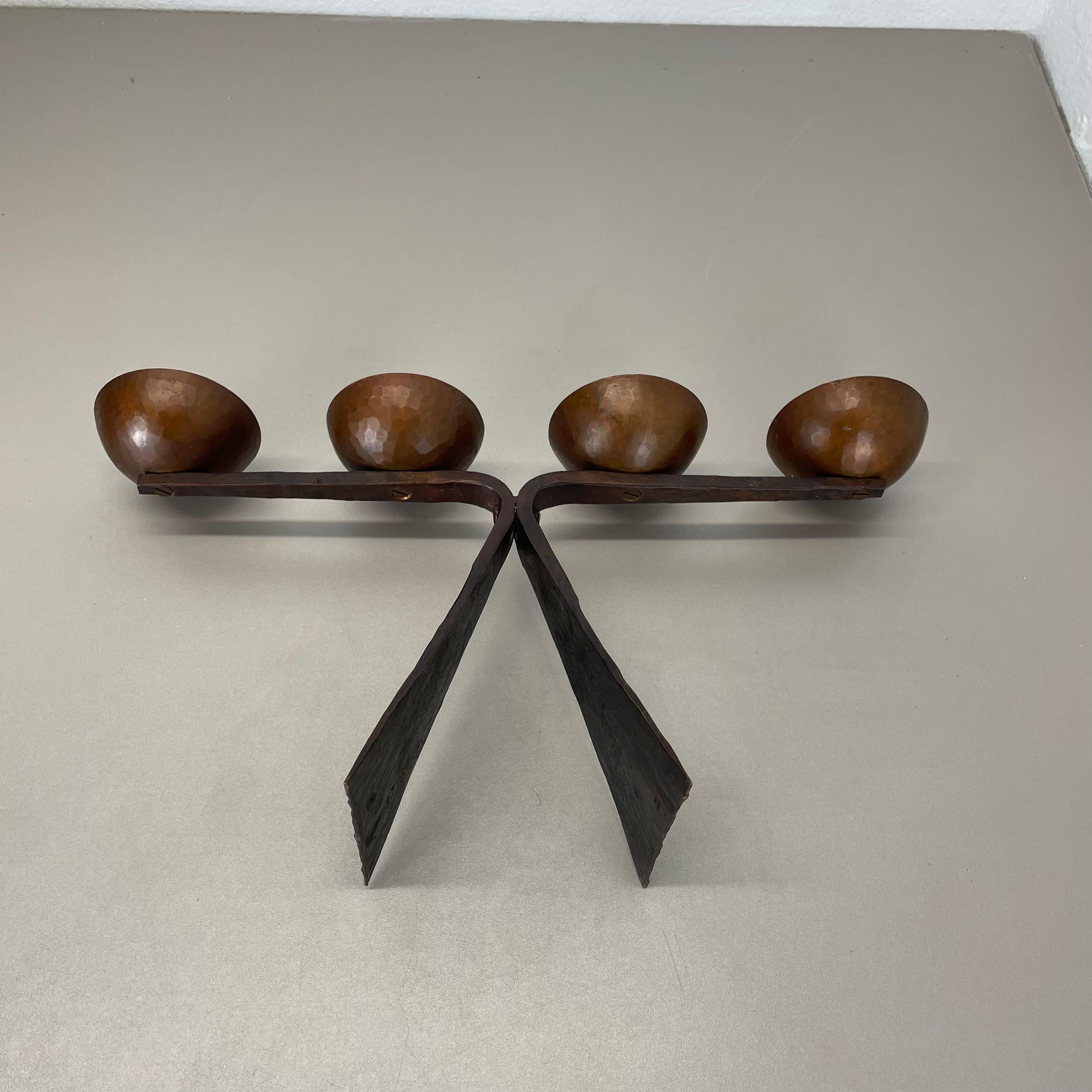 44cm Modernistischer Auböck-Stil Brutalistischer Kupfer-Metall-Kerzenhalter, Österreich 1950er im Angebot 11