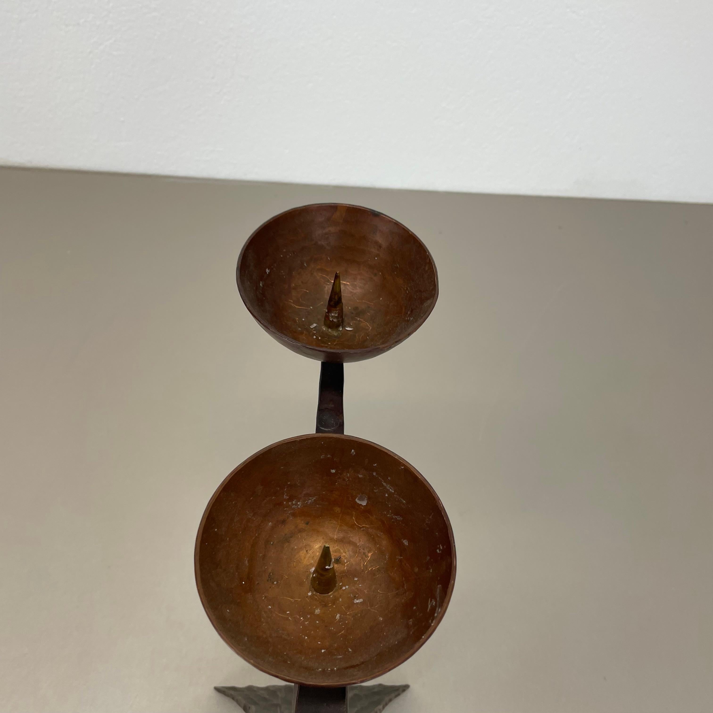 44cm Modernistischer Auböck-Stil Brutalistischer Kupfer-Metall-Kerzenhalter, Österreich 1950er (20. Jahrhundert) im Angebot