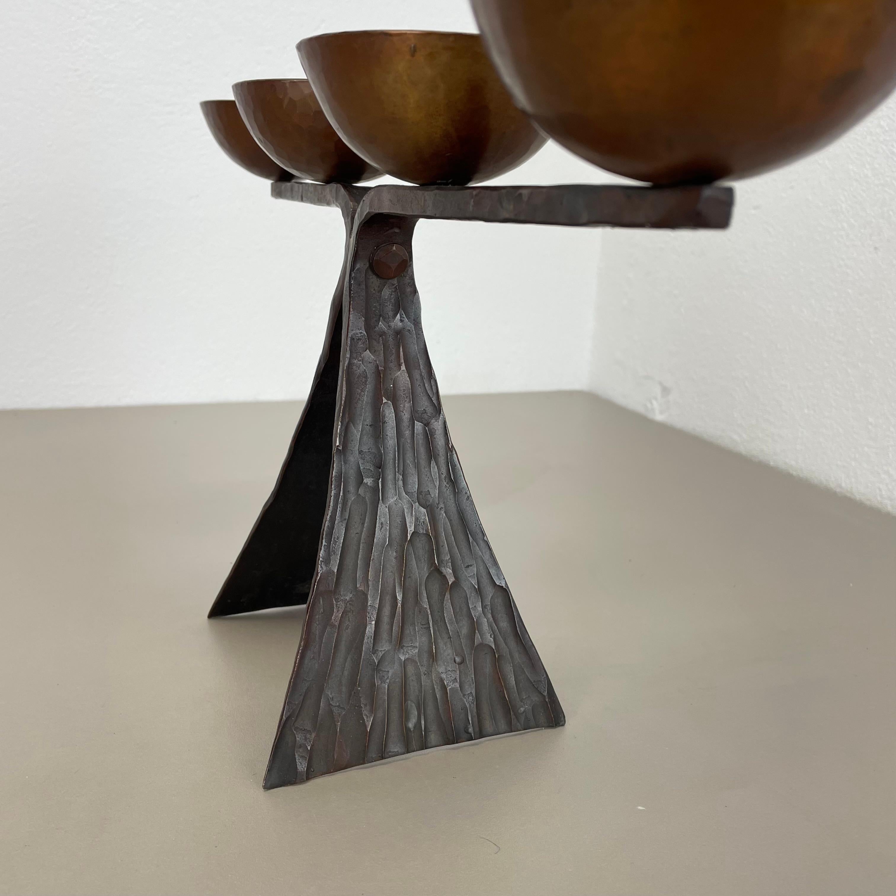 44cm Modernistischer Auböck-Stil Brutalistischer Kupfer-Metall-Kerzenhalter, Österreich 1950er im Angebot 2