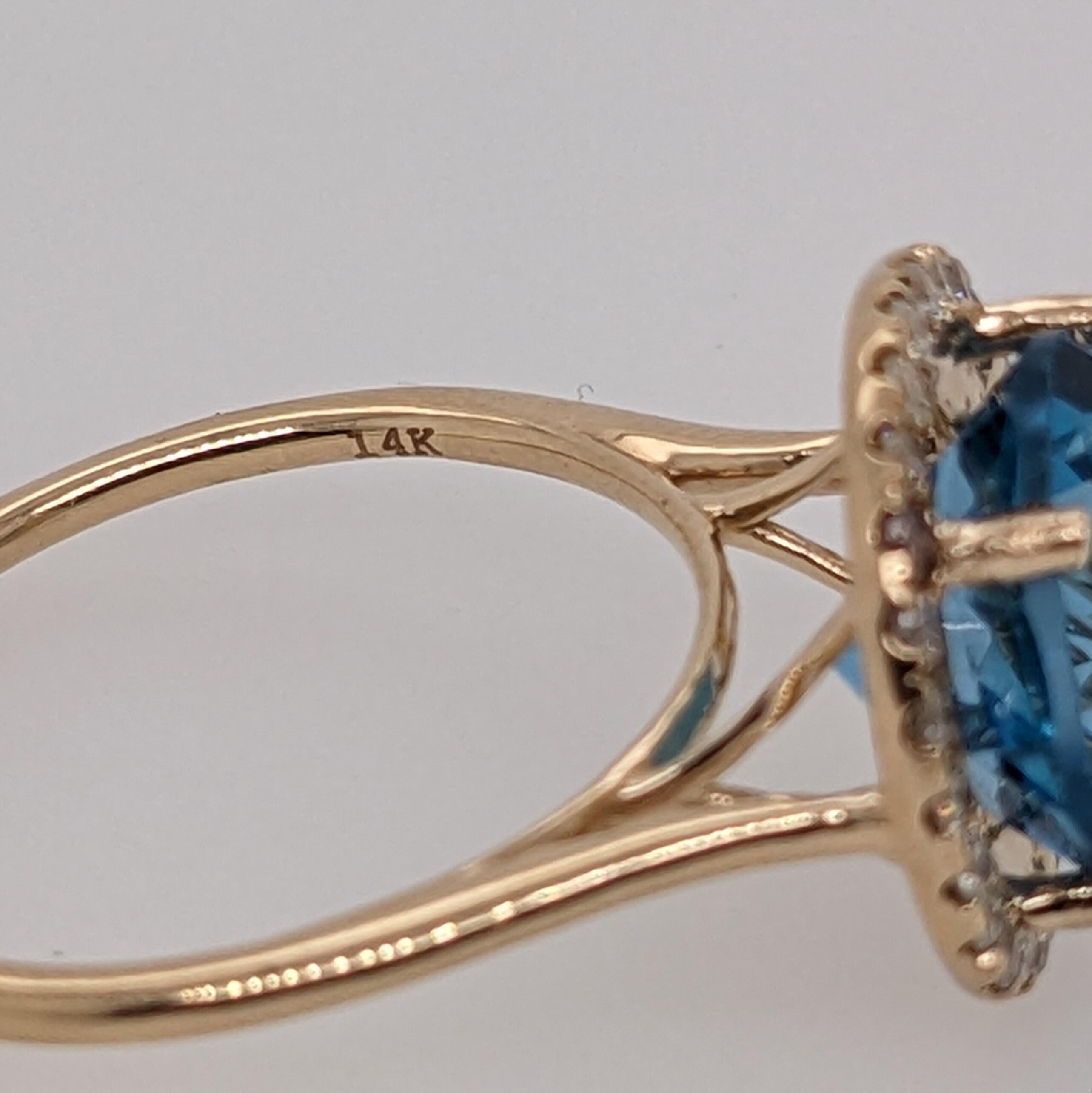 4.4ct Glam Swiss Topaz Ring w Earth Mined Diamonds in 14K Yellow Gold Round 10mm For Sale 1