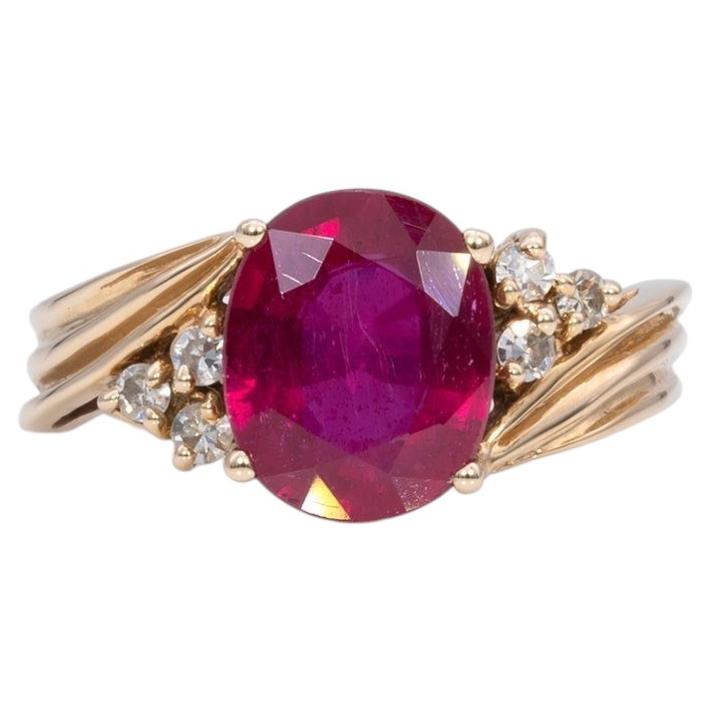 4.4Ct Madagascar Ruby Estate Ring with Earth-Mined Diamond Accents: 14K Gold