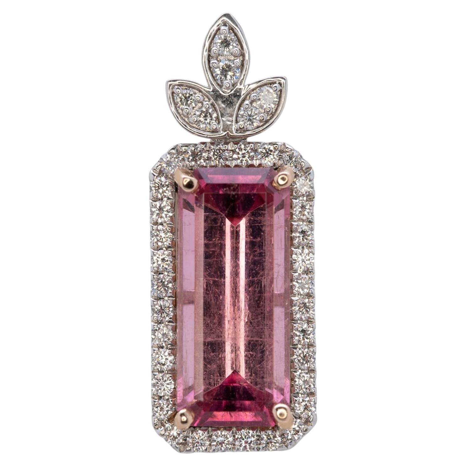 Ciondolo con tormalina rosa da 4,4 carati e accenti di diamanti estratti dalla terra: Oro massiccio 14K