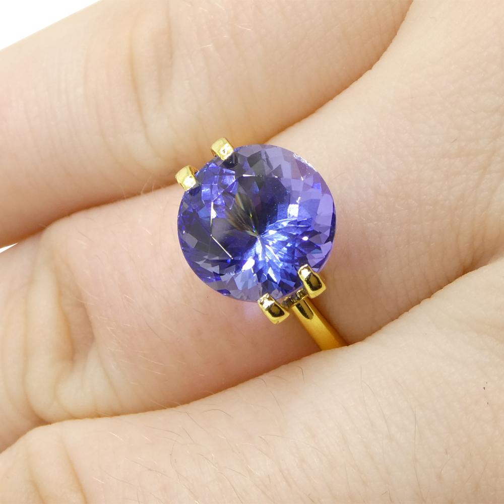 Description:

Gem Type: Tanzanite 
Number of Stones: 1
Weight: 4.4 cts
Measurements: 10.02 x 9.94 x 6.77 mm mm
Shape: Round
Cutting Style Crown: Brilliant Cut
Cutting Style Pavilion: Brilliant Cut 
Transparency: Transparent
Clarity: Loupe