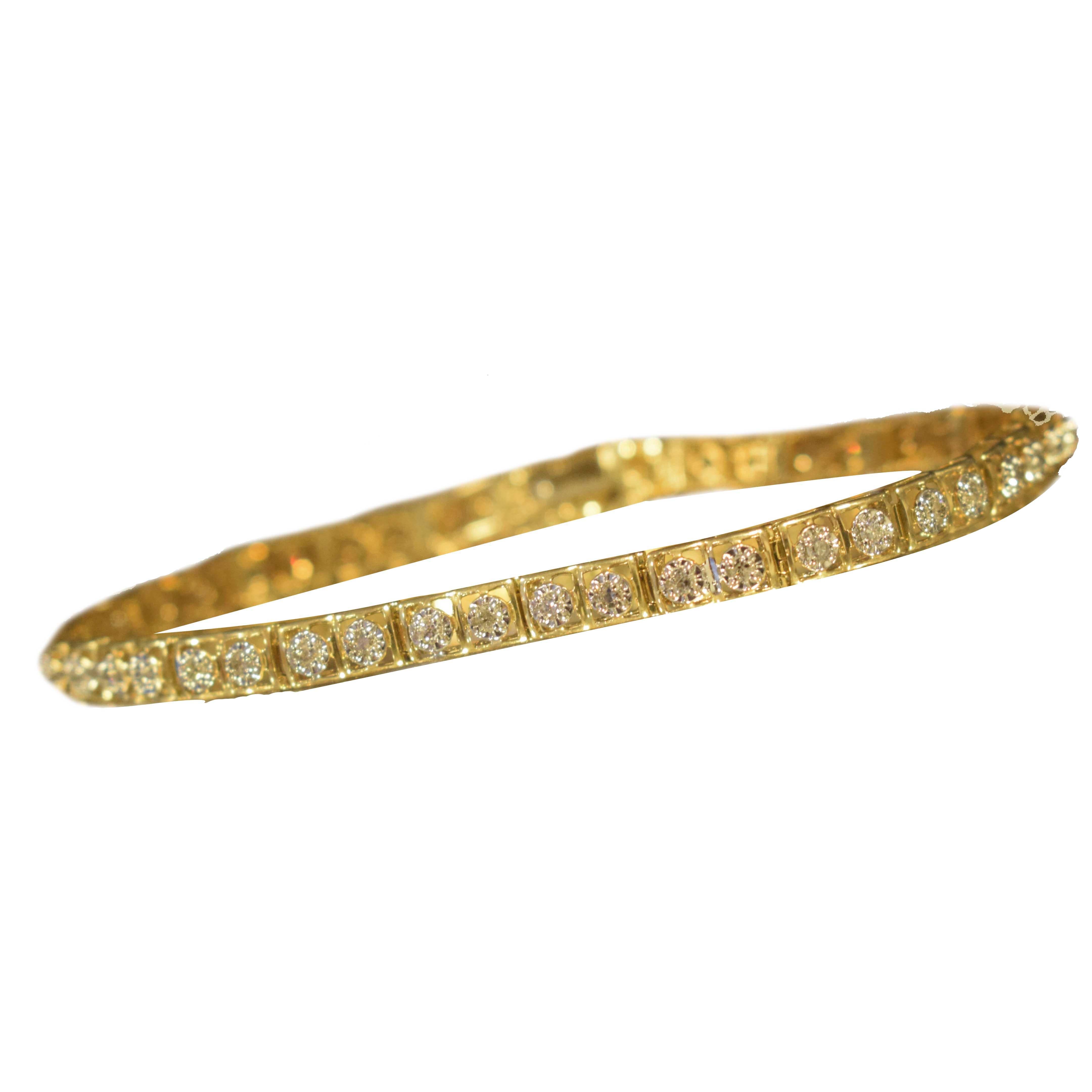 Round Cut 45 Bezel-Set Round Diamond in Yellow Gold Square Box Tennis Bracelet