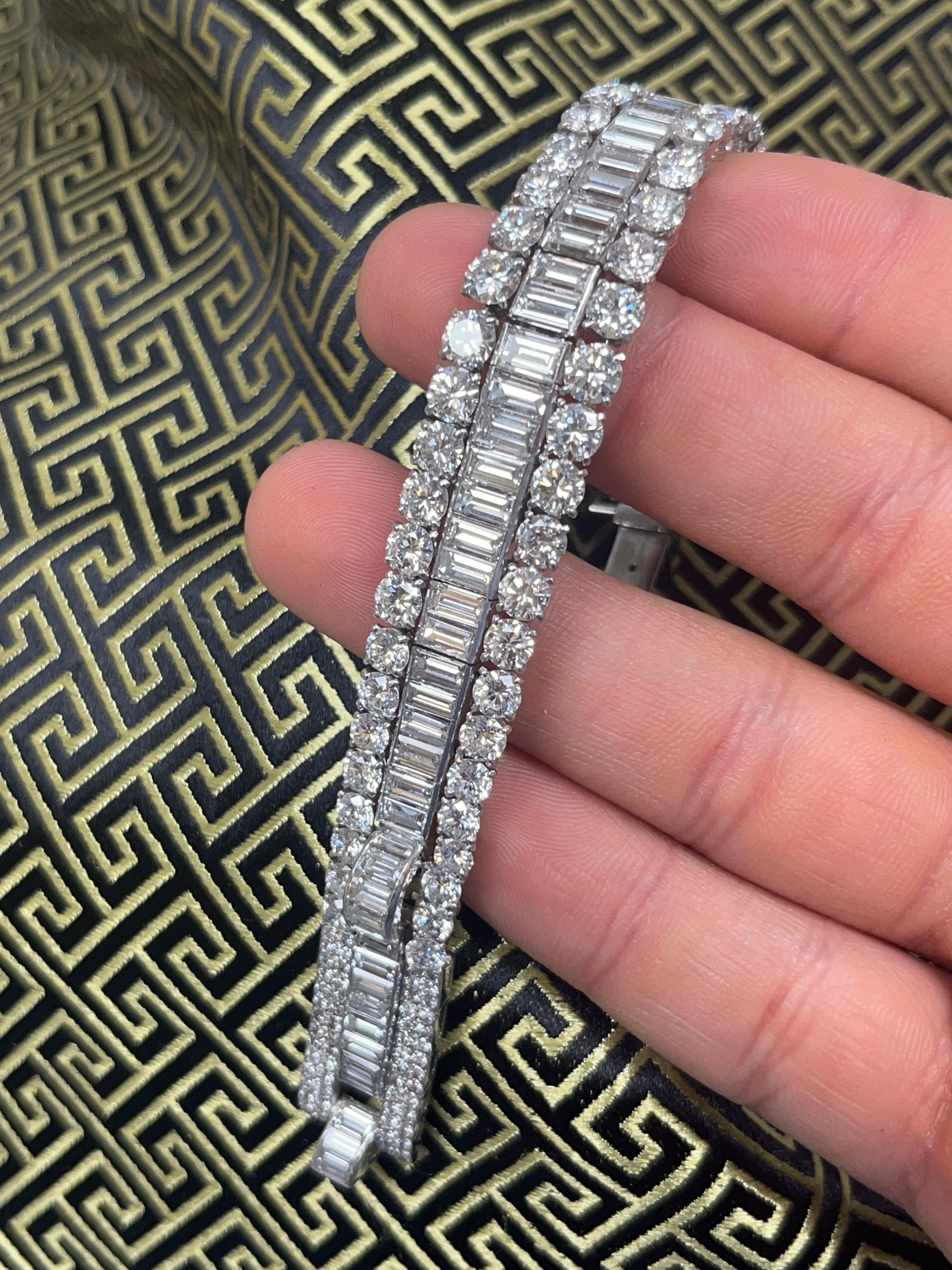 45 Carat Baguette and Round Cut Natural E-F Color Diamond Bracelet in Platinum In Excellent Condition For Sale In Miami, FL