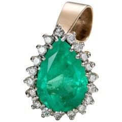 4.5 Carat Emerald and Diamond Pendant, 18 Karat Gold