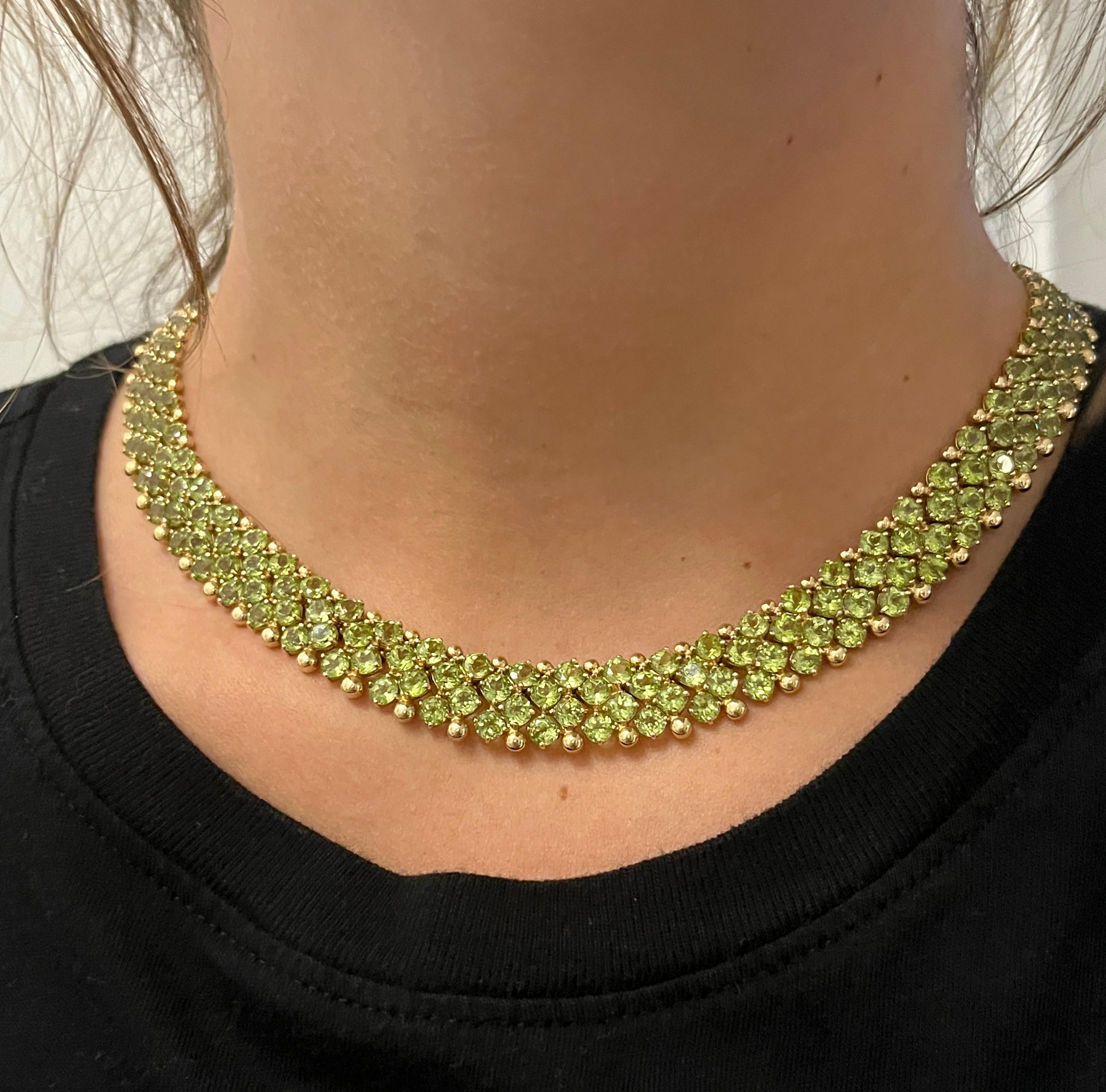 Women's 45 Carat Mixed Cut Green Peridot Cluster Choker Necklace in 14K Yellow Gold For Sale