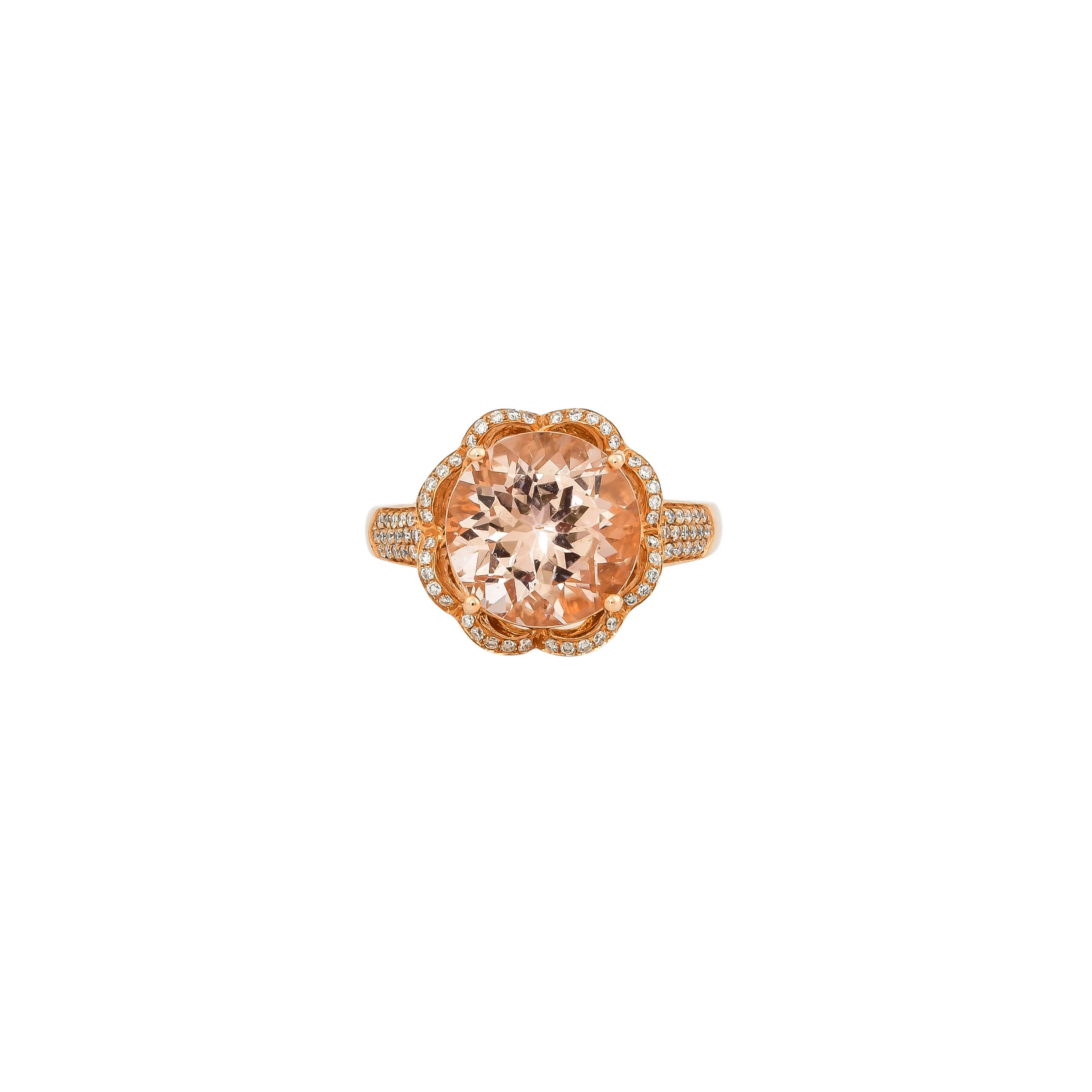 Round Cut Sunita Nahata Morganite 4.50ct. Fancy Ring in 18Karat Rose Gold with Diamond. For Sale