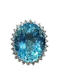 45 Carat Natural Aquamarine and Diamond Cocktail Ring 14 Karat Gold, Estate