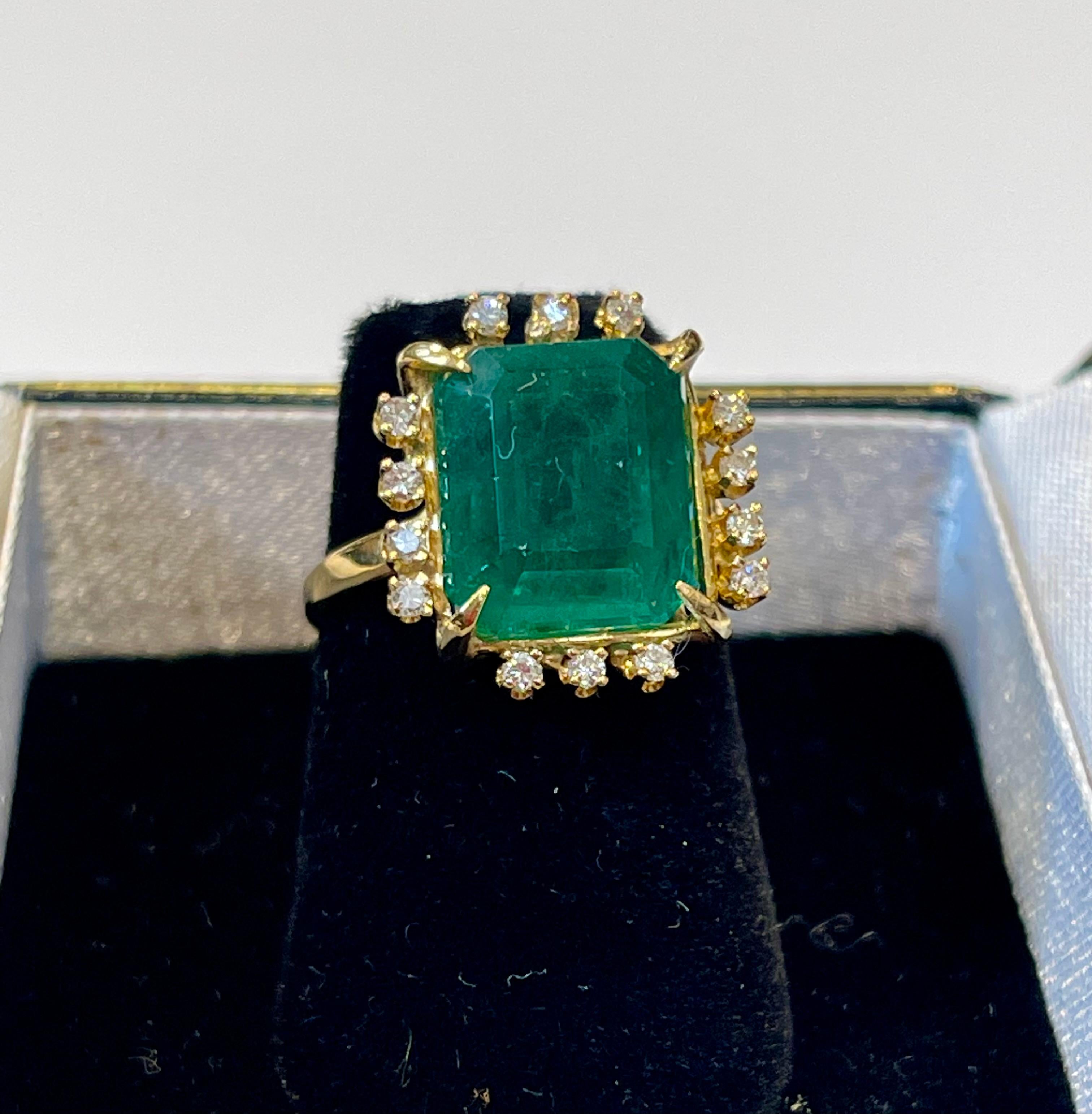 4.5 Carat Natural Emerald Cut Emerald & 0.35 Ct Diamond Ring 14 Kt Yellow Gold 11