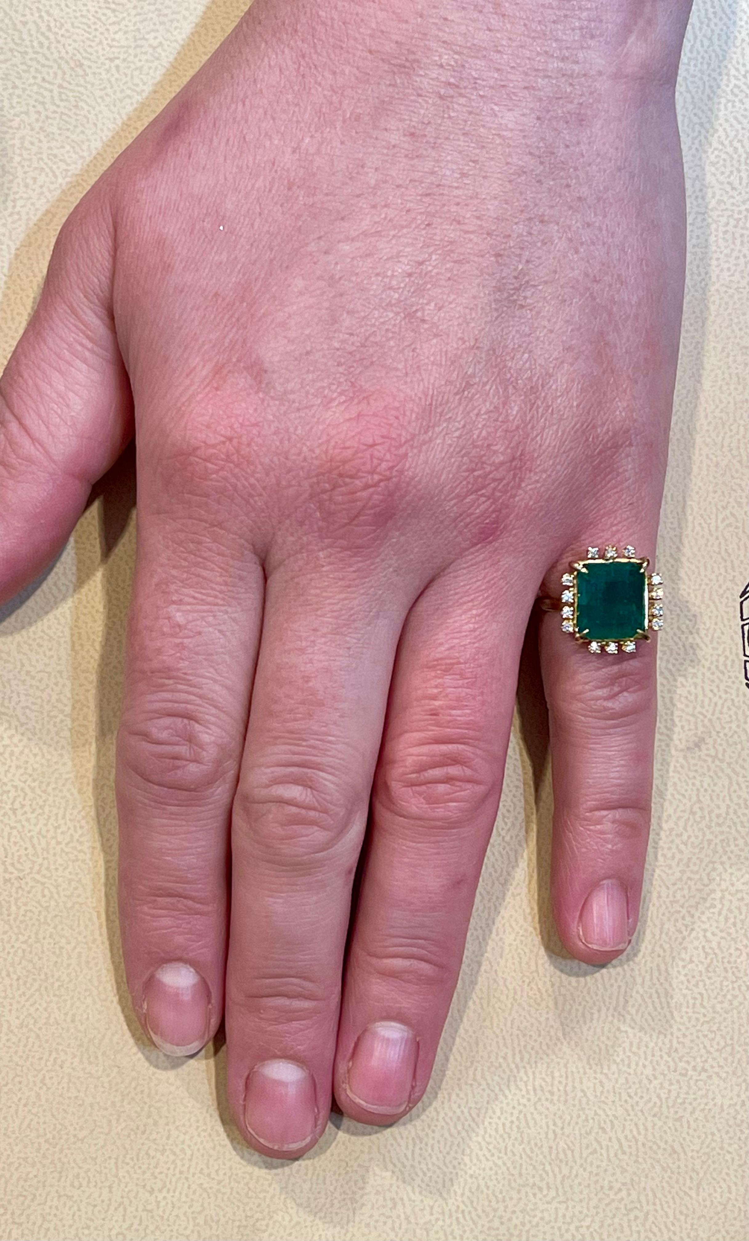 4.5 Carat Natural Emerald Cut Emerald & 0.35 Ct Diamond Ring 14 Kt Yellow Gold 8