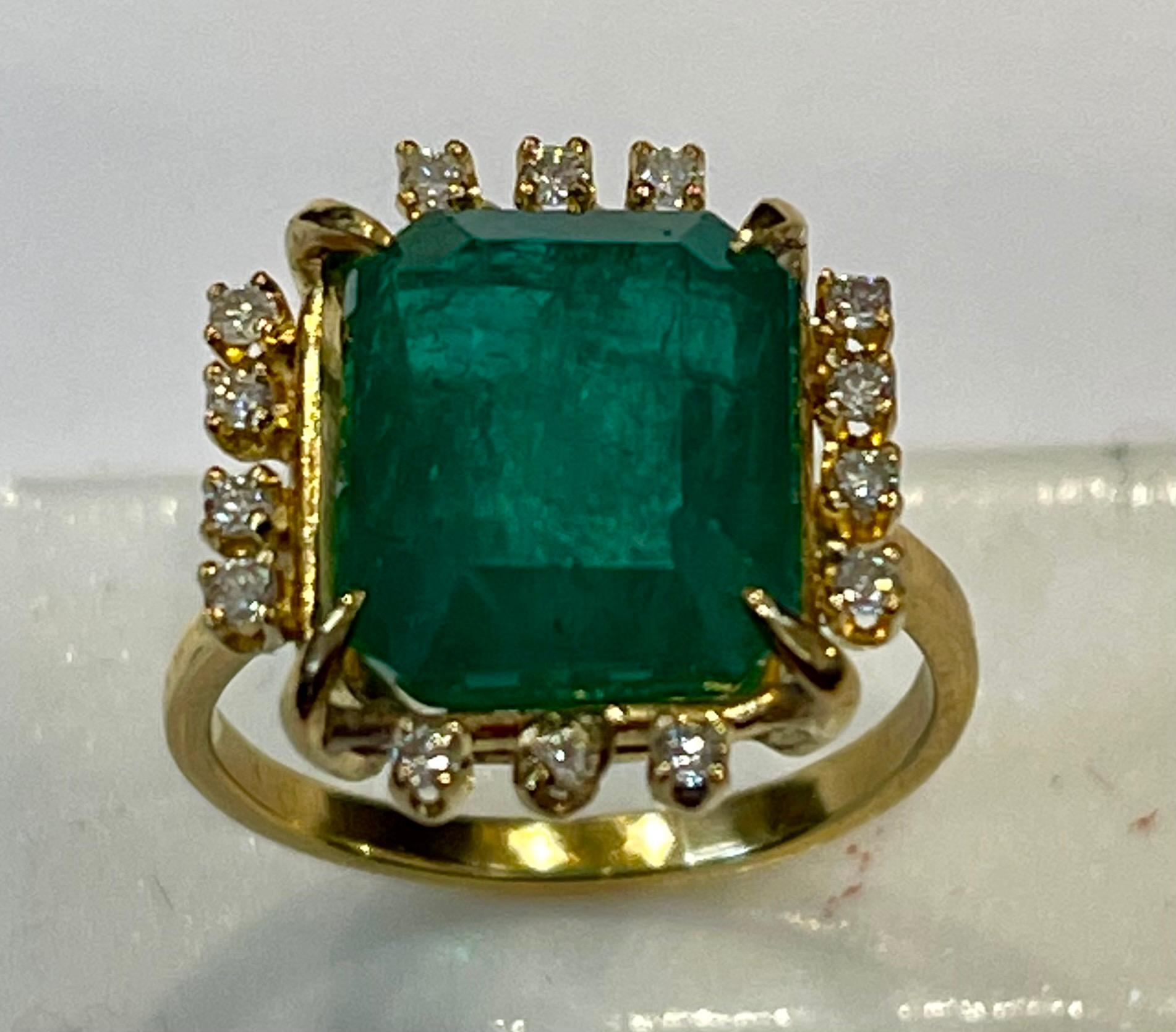 4.5 Carat Natural Emerald Cut Emerald & 0.35 Ct Diamond Ring 14 Kt Yellow Gold 3