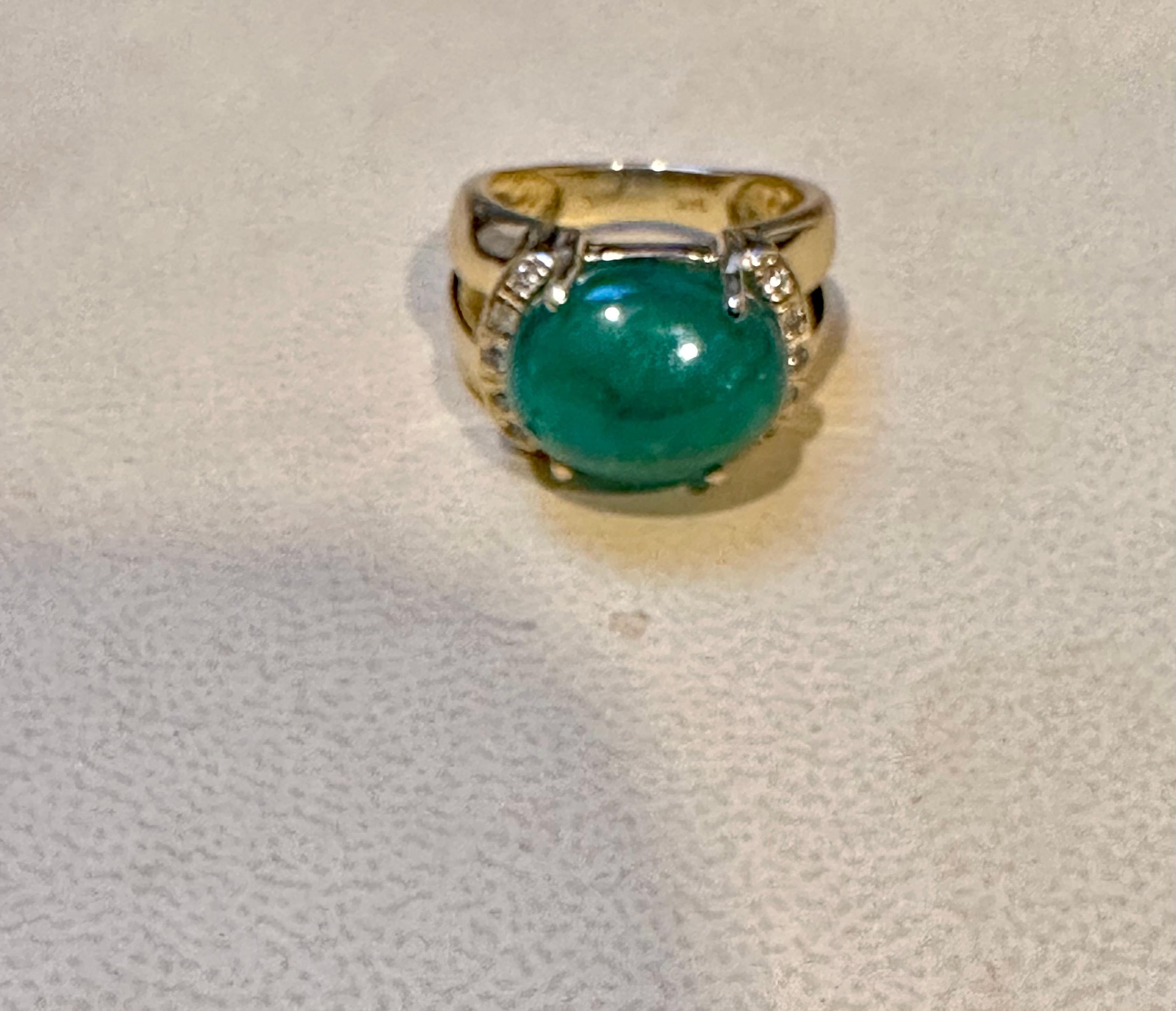 4.5 Carat Oval Emerald Cabochon 14 Karat Yellow Gold Cocktail Ring Vintage 5