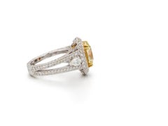 4.5 Carat Round Brilliant Statement Brilliant White VS  Diamond Ring