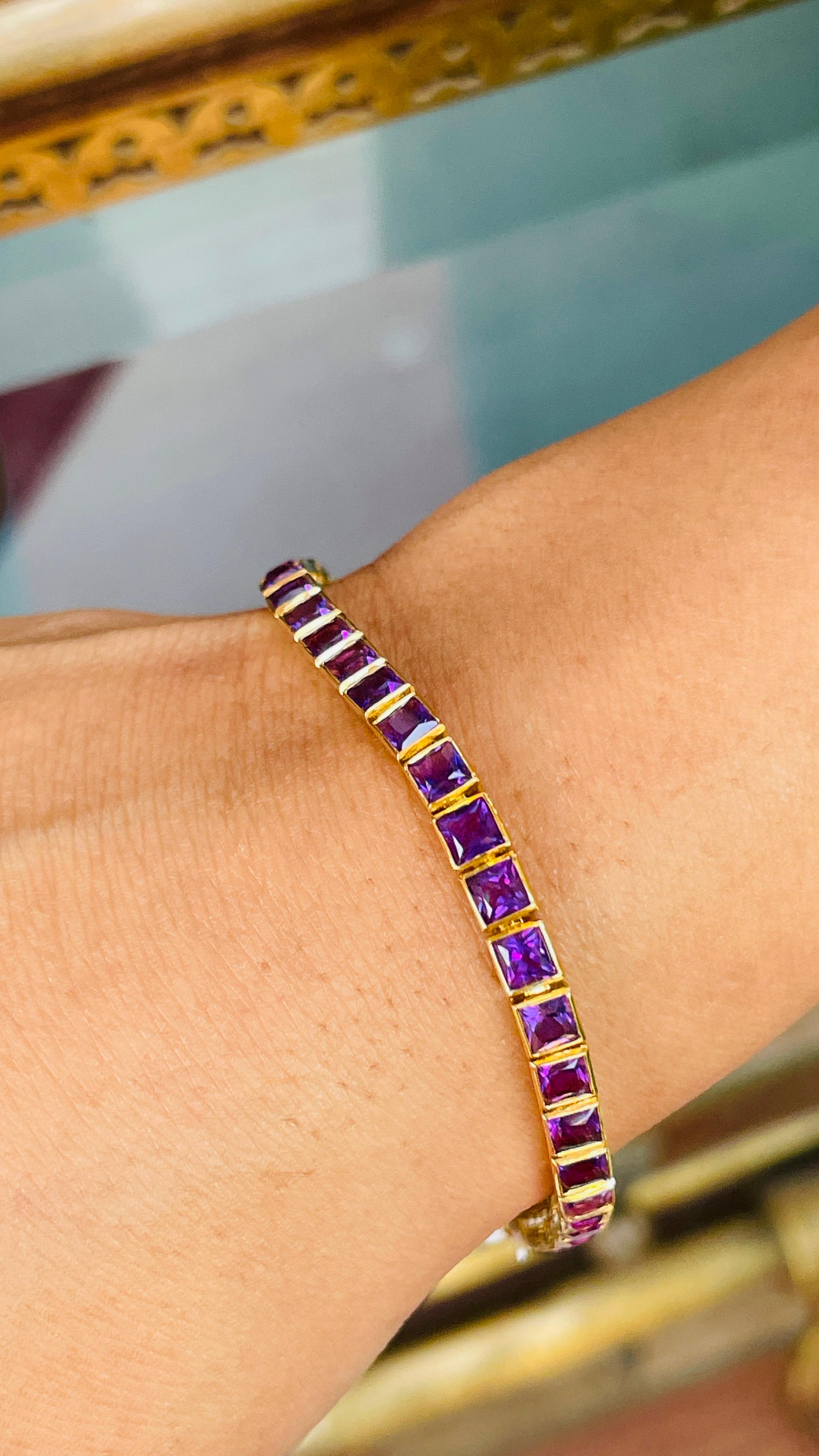Donna Bracciale tennis con ametista viola da 4,5 carati a taglio quadrato in oro giallo 18 carati in vendita