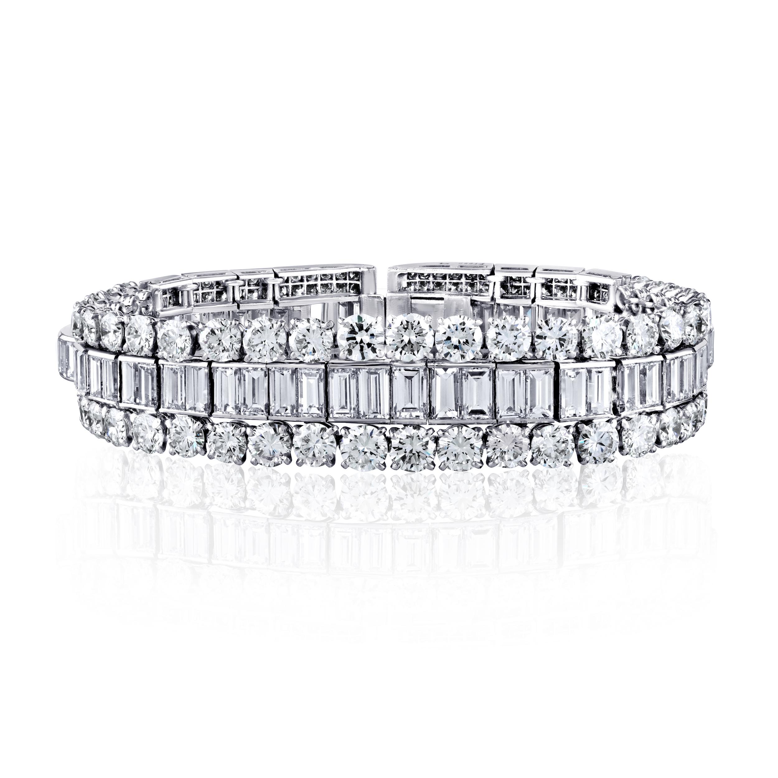 Laissez-vous séduire par ce bracelet unique en son genre. Serti de diamants naturels de couleur E-F, d'une pureté irréprochable, il présente un total de 45 carats de diamants.

Fabriqué avec une attention méticuleuse aux détails, le bracelet