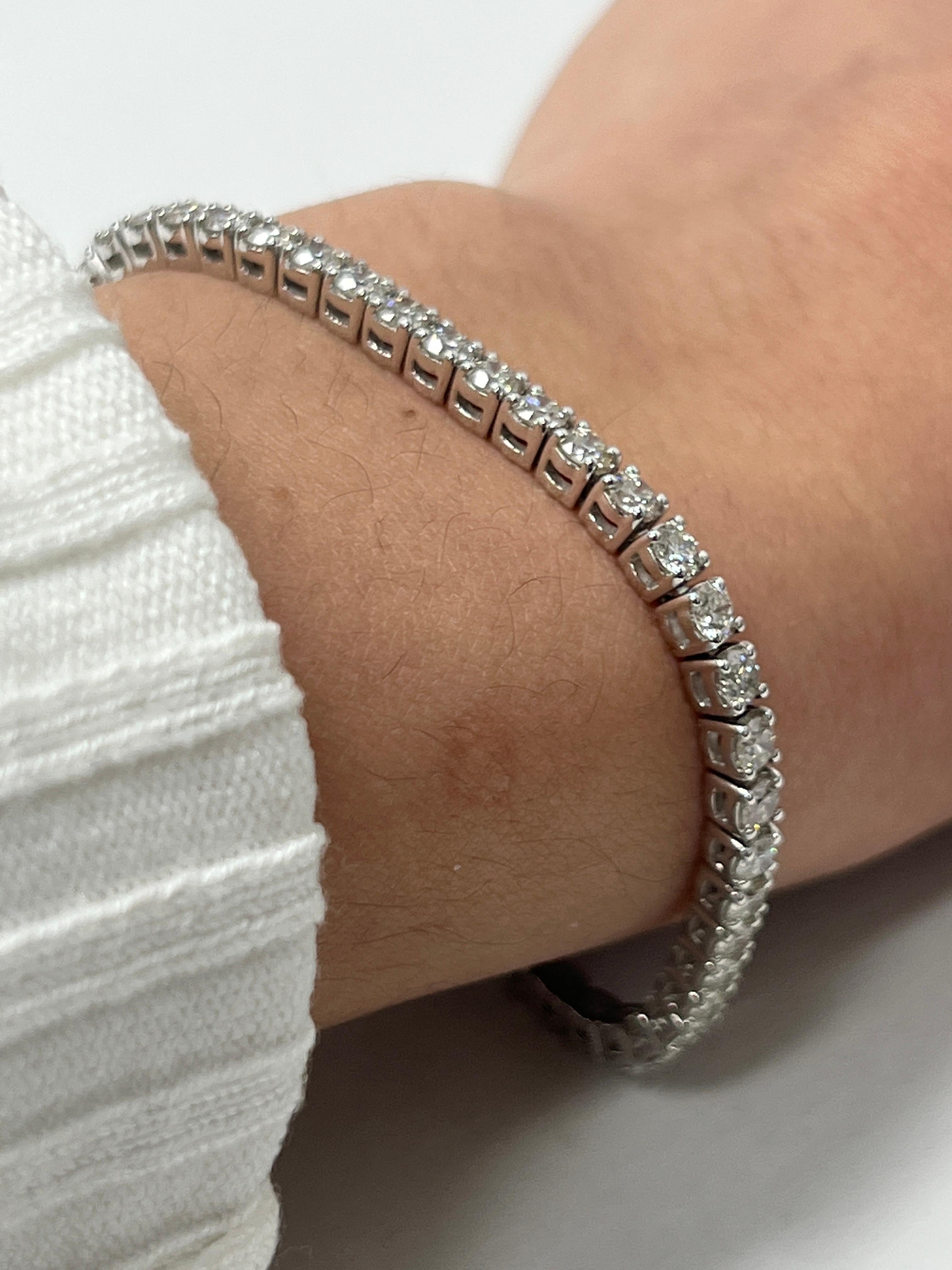 Modern 4.5 Carat White Gold Diamond Bracelet For Sale