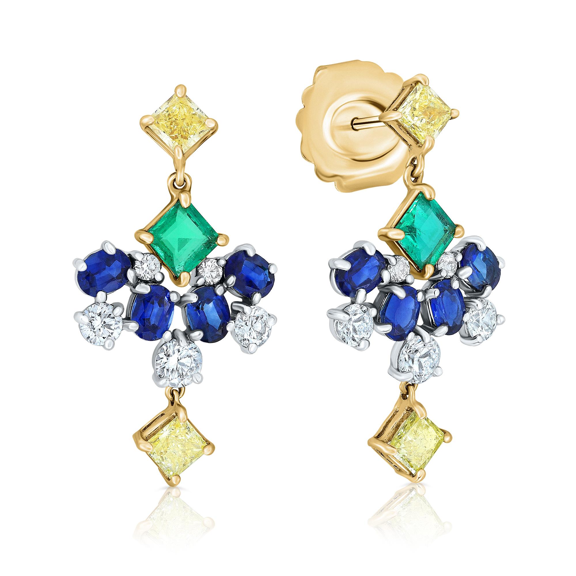 Taille princesse Boucles d'oreilles pendantes en or 18k platine avec diamant jaune, saphir et émeraude de 4,5 carats. en vente