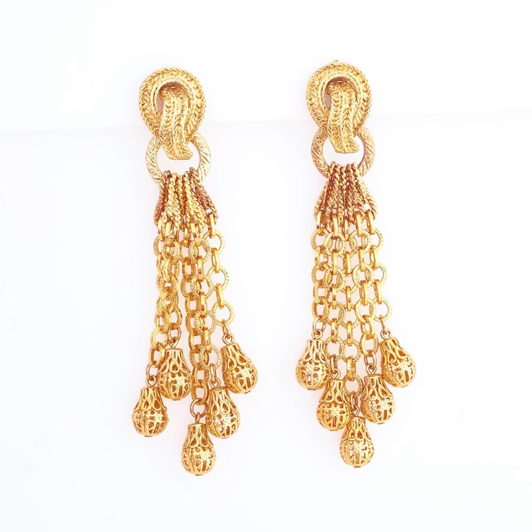 4.5" Gold Chain Dangle Earrings With Filigree Balls, 1960s at 1stDibs
