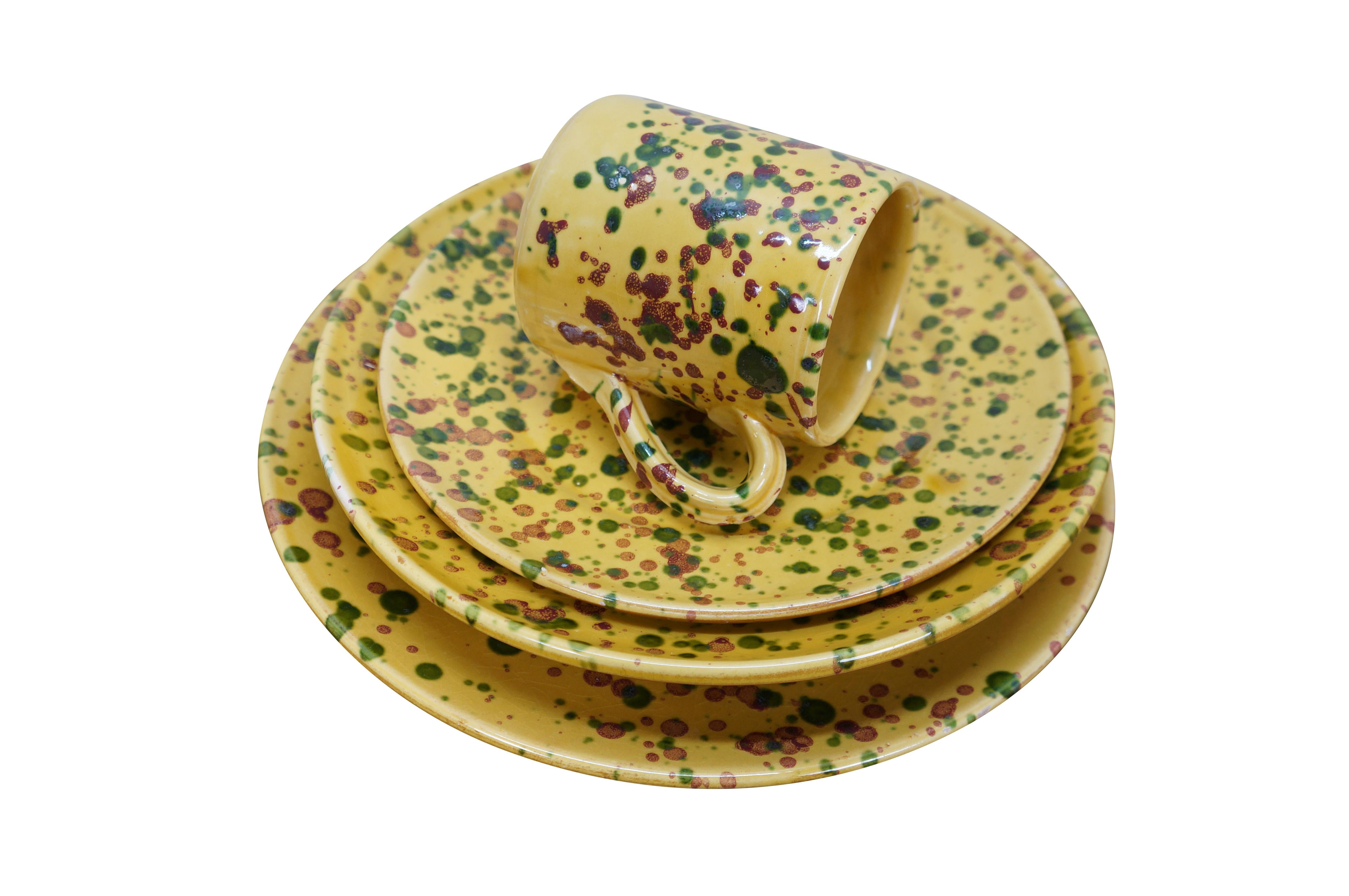 45 St. Italienisch Horchow Gelb Speckle Keramik Teller Tassen China (Moderne) im Angebot