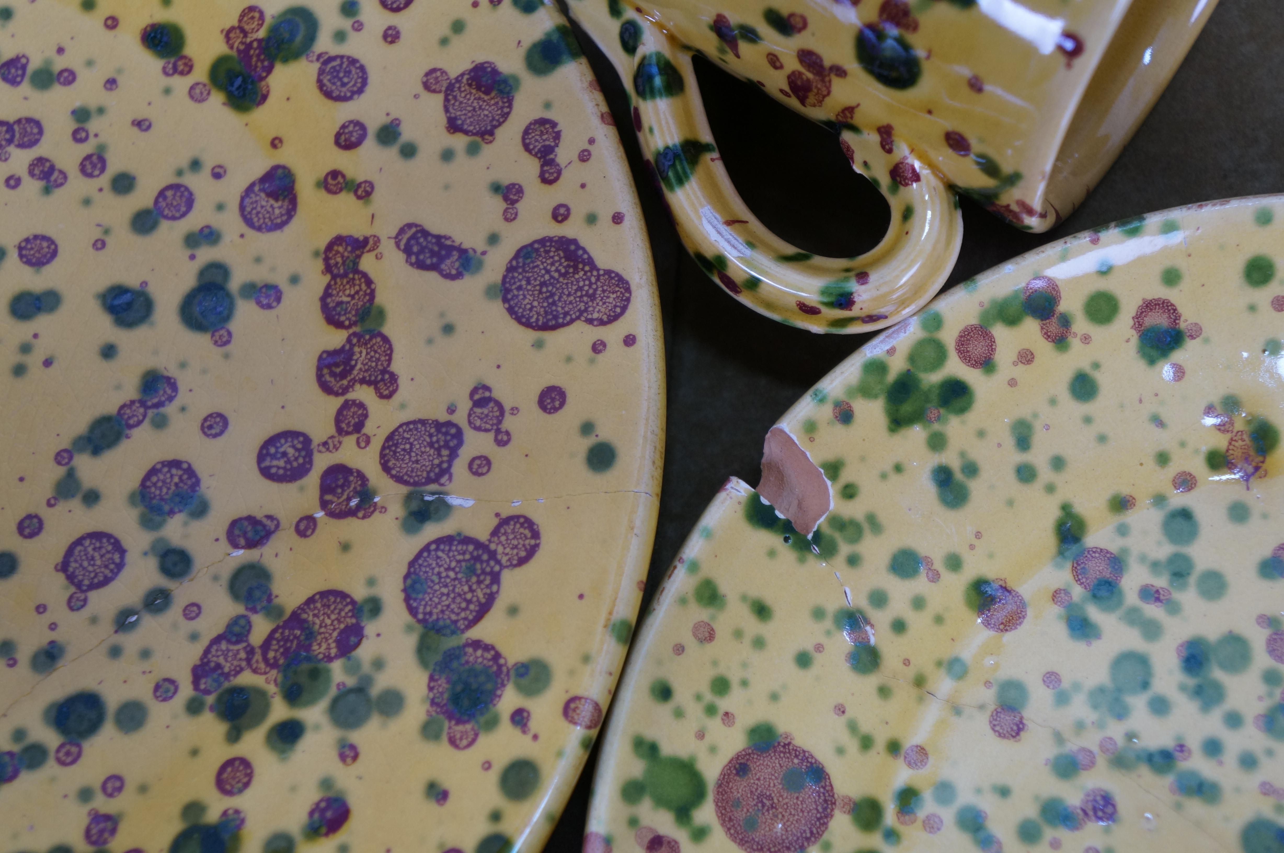 45 St. Italienisch Horchow Gelb Speckle Keramik Teller Tassen China (20. Jahrhundert) im Angebot