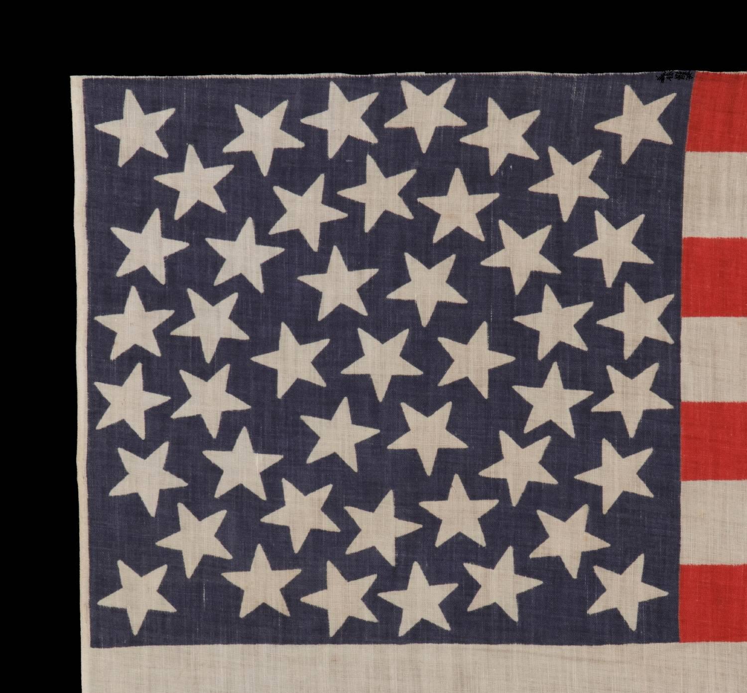 45 Stars on an Antique American Parade Flag with a Medallion Configuration In Good Condition In York County, PA