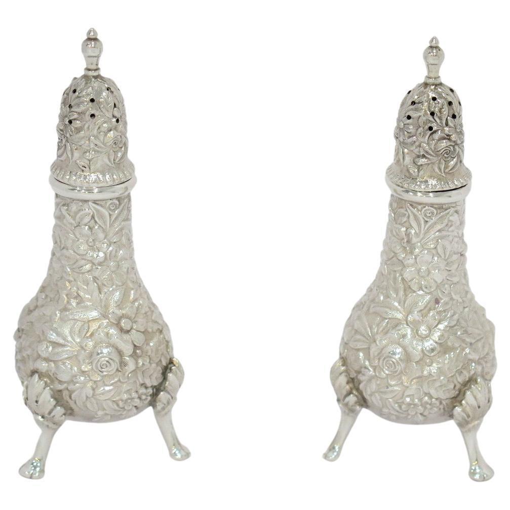 Sterling Silver S. Kirk & Son Vintage Floral Repousse Salt & Pepper Shakers For Sale