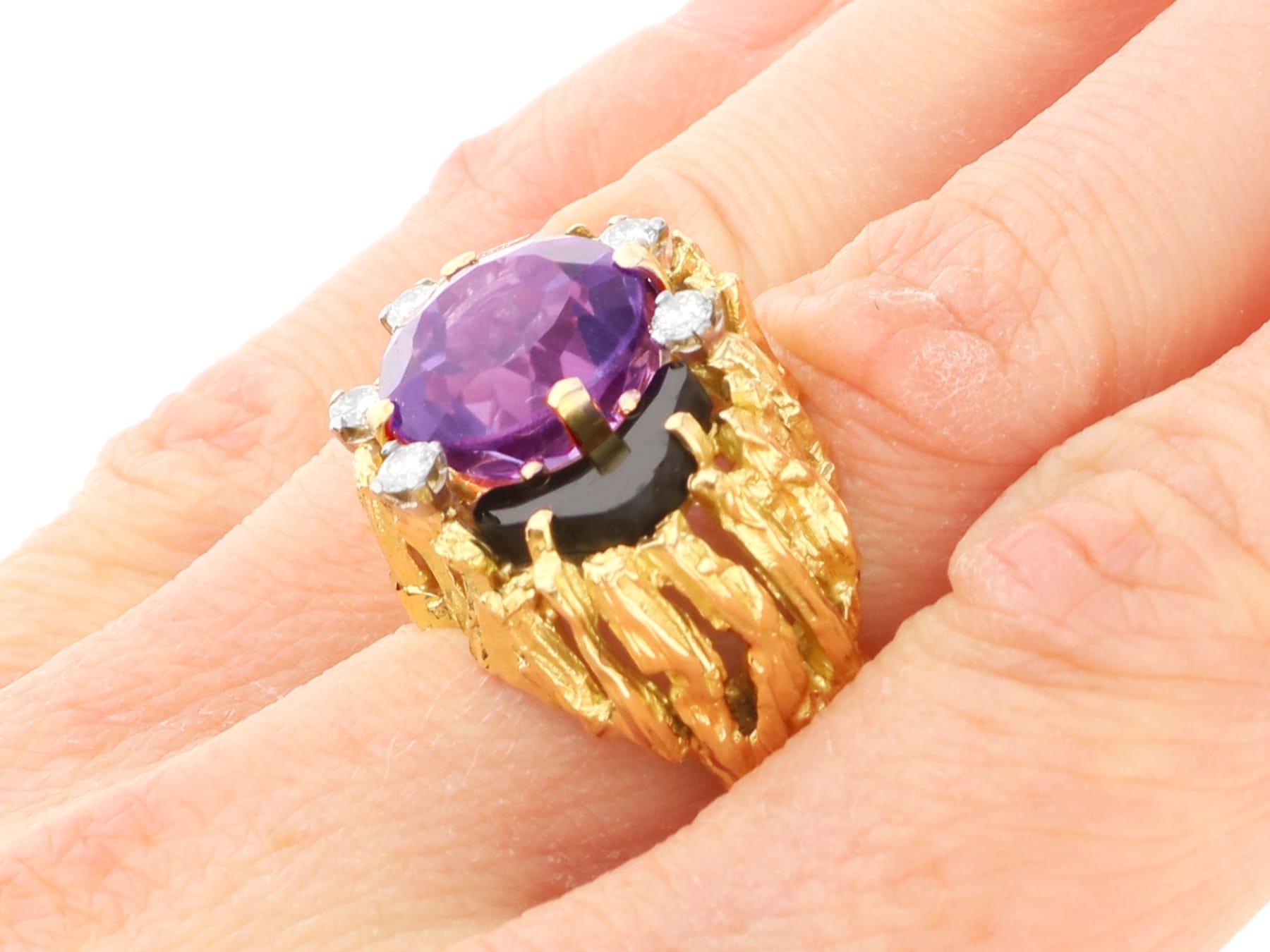4.50 Carat Amethyst 0.50 Carat Onyx 0.25 Carat Diamond 18k Yellow Gold Ring For Sale 8