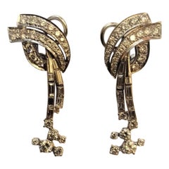 4.50 Carat Baguettes Brilliant Cut Diamonds White Gold 
Platinum Drop Earrings