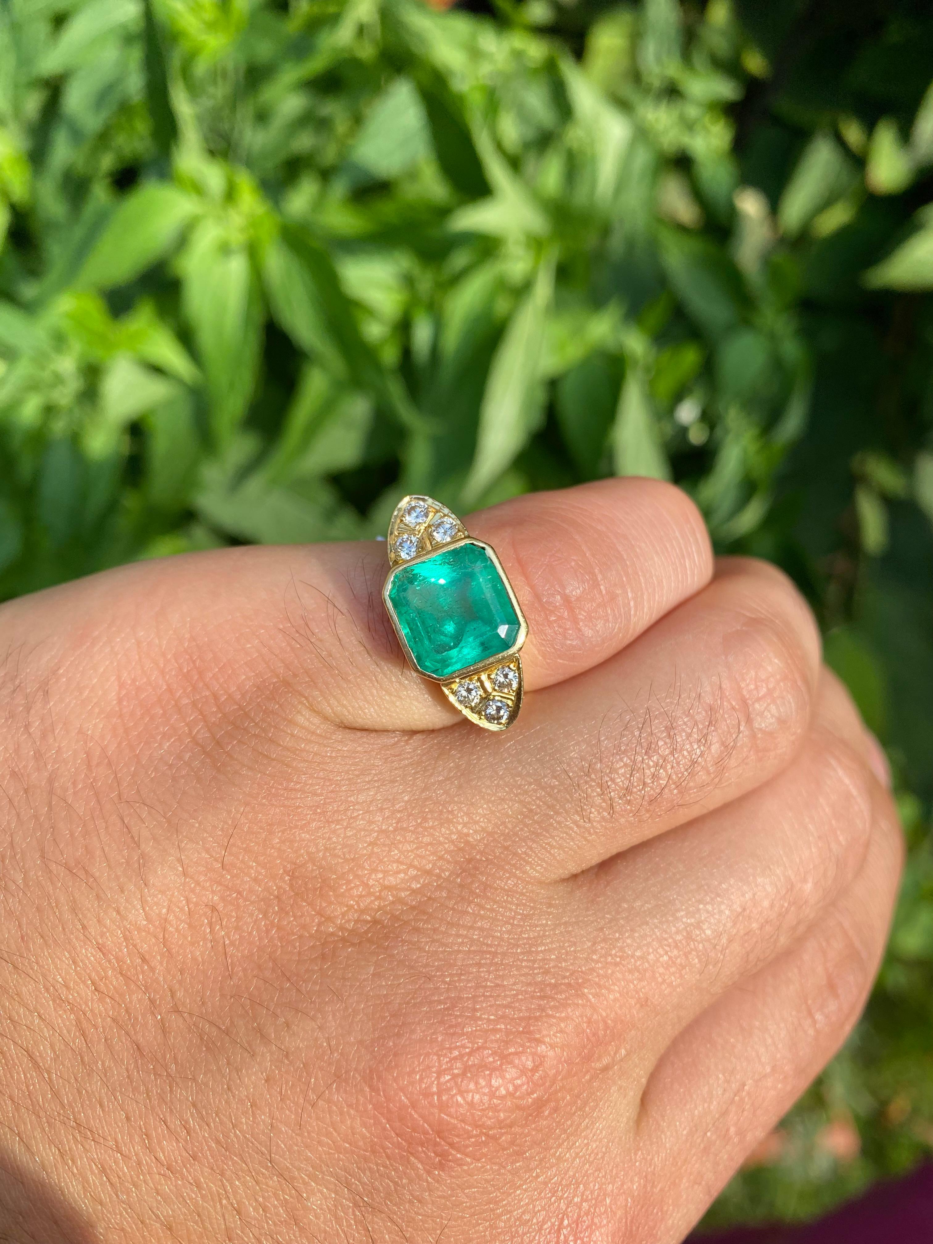 4.50 Carat Bezel Set Emerald and Diamond Cocktail Ring in 18k Solid Gold 2