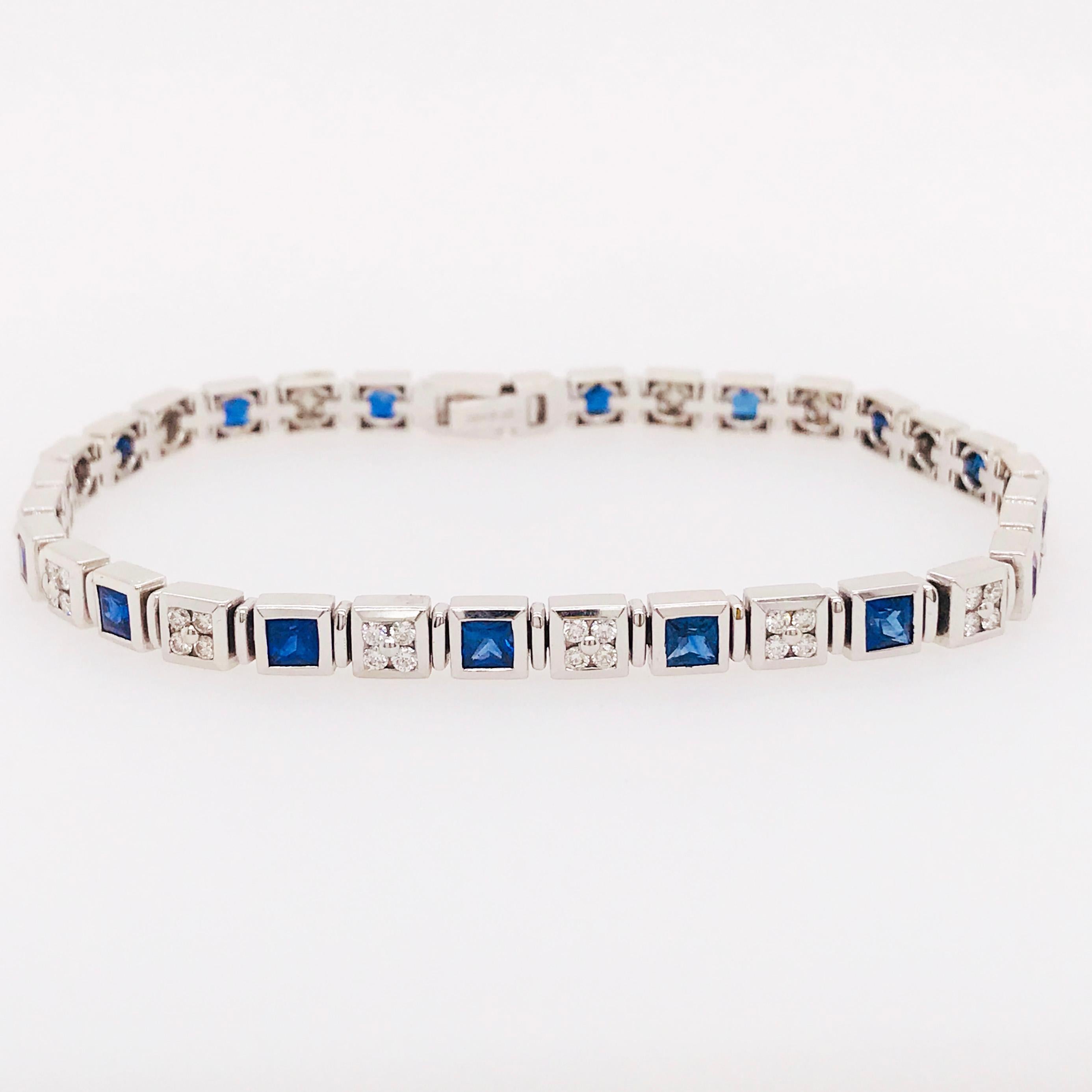 Tennisarmband mit 4,50 Karat blauem Saphir und Diamant im Prinzessinnenschliff, 14 Karat Gold (Carréschliff) im Angebot