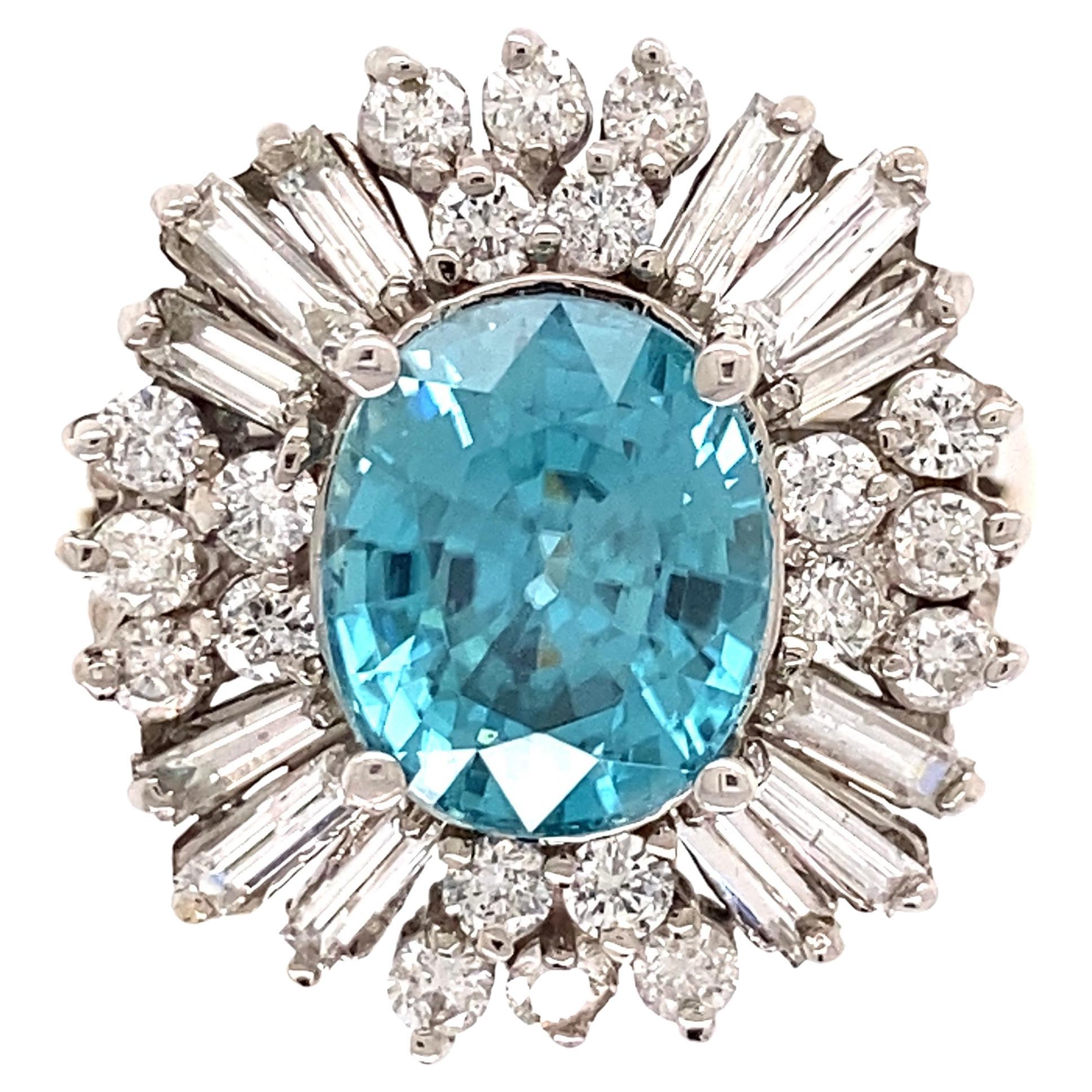 4.50 Carat Blue Zircon and Diamond Cocktail Ring Estate Fine Jewelry For Sale