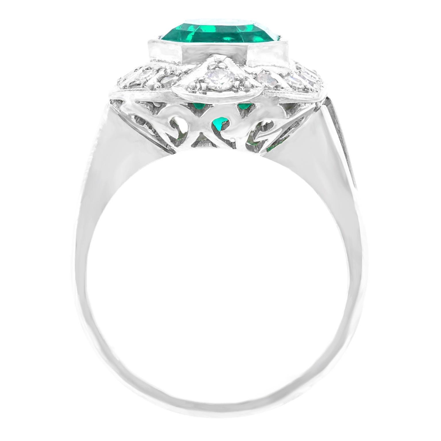4.50 Carat Colombian Emerald and Diamond Art Deco Ring, GIA 5