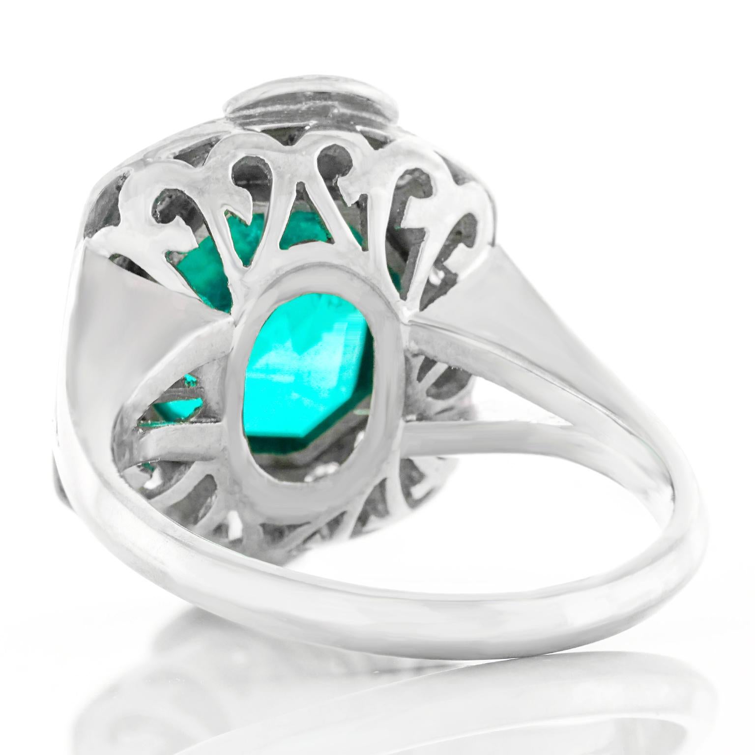 Women's 4.50 Carat Colombian Emerald and Diamond Art Deco Ring, GIA