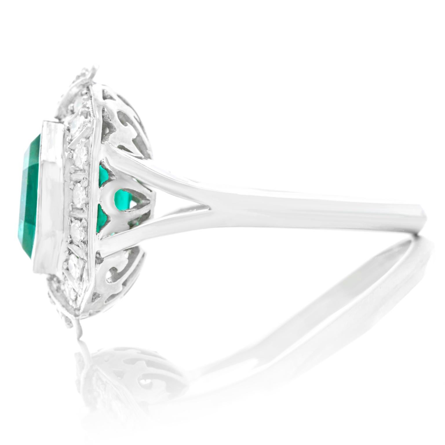 4.50 Carat Colombian Emerald and Diamond Art Deco Ring, GIA 2
