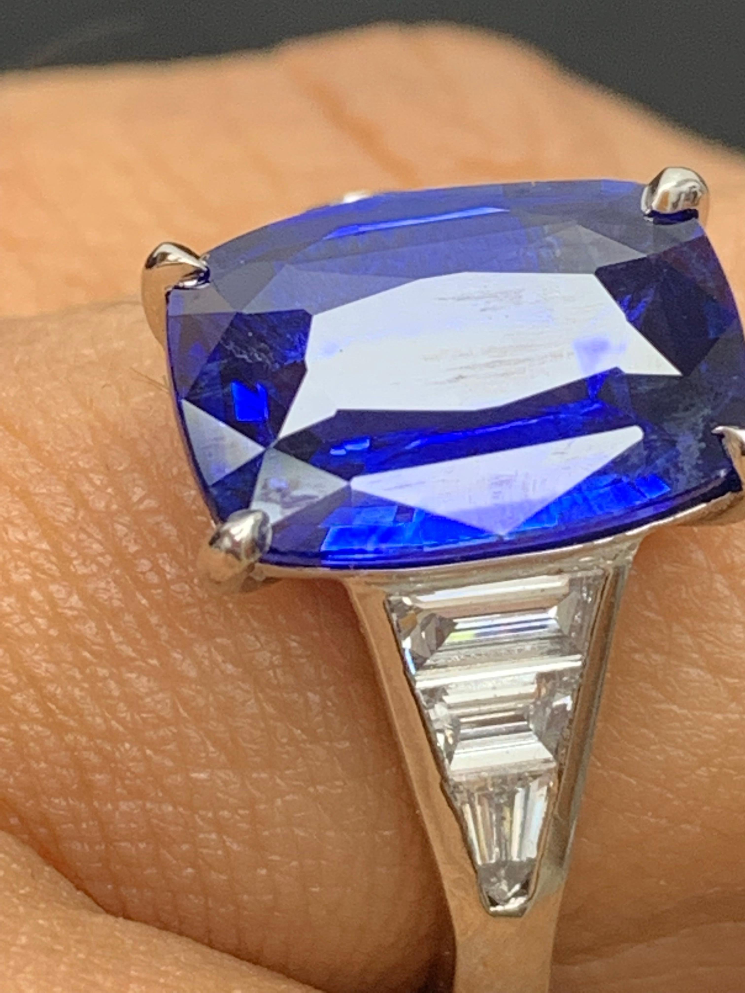 4.50 Carat Cushion Cut Sapphire and Diamond Engagement Ring in Platinum For Sale 9