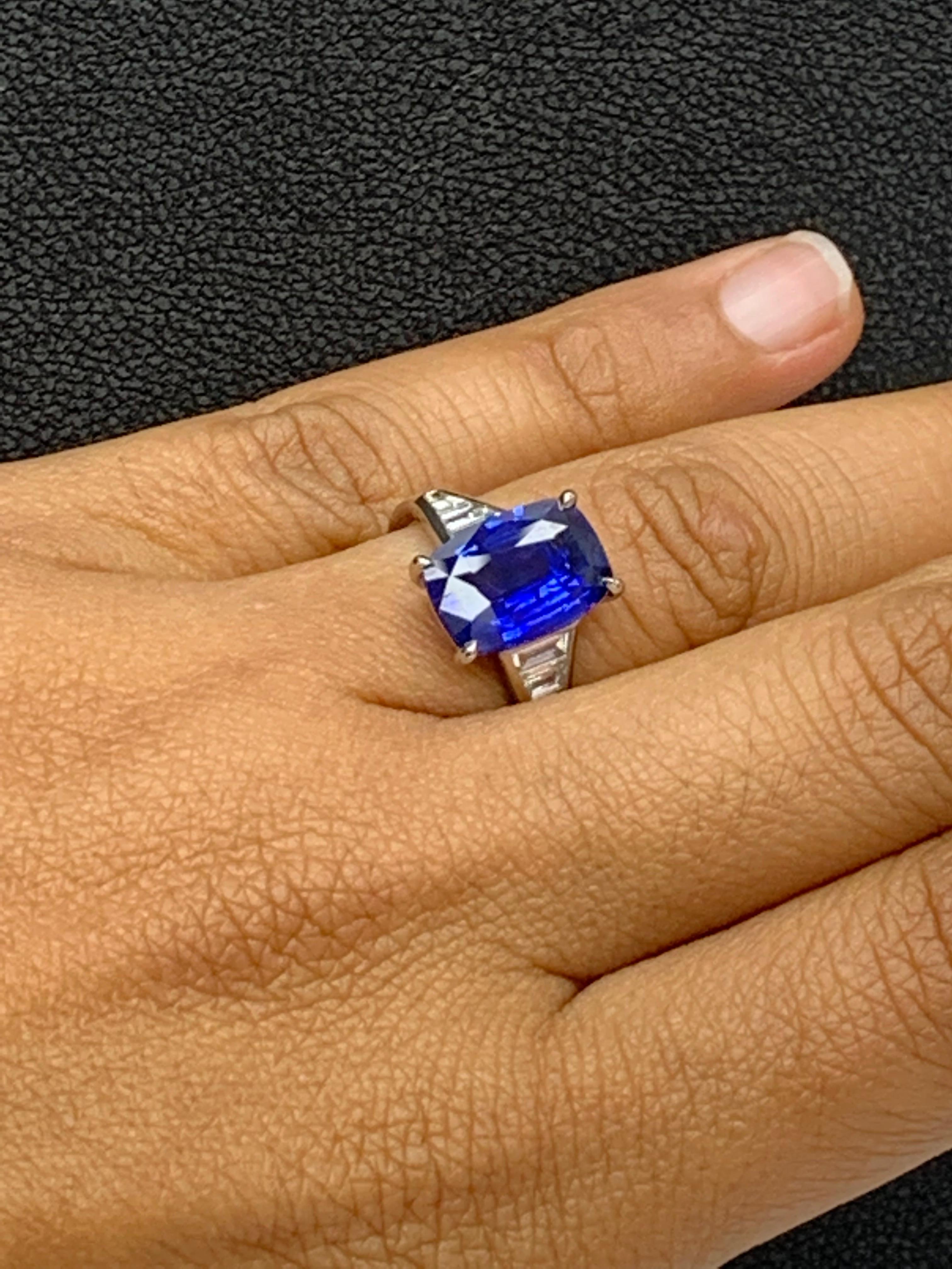 4.50 Carat Cushion Cut Sapphire and Diamond Engagement Ring in Platinum For Sale 14