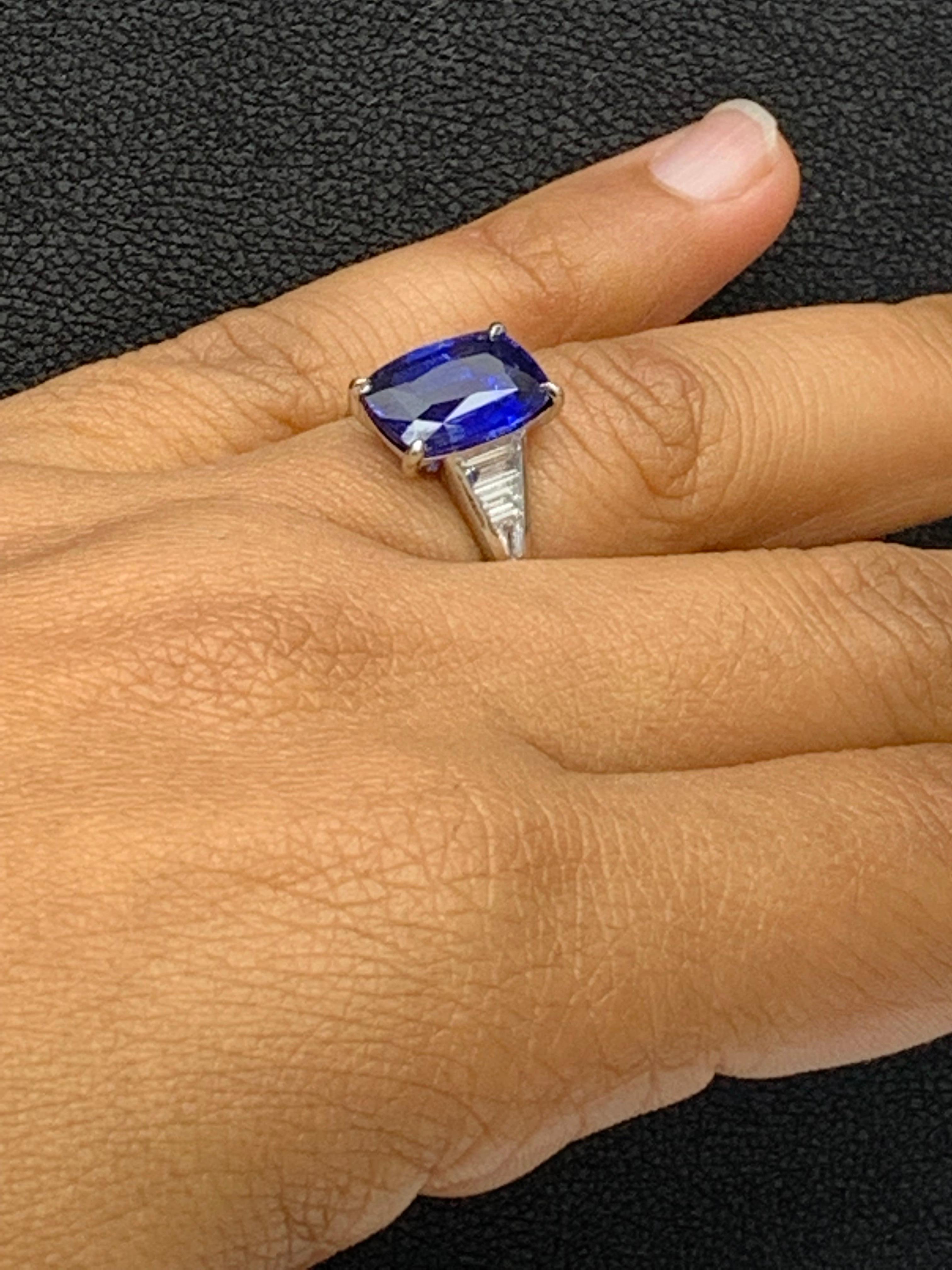 4.50 Carat Cushion Cut Sapphire and Diamond Engagement Ring in Platinum For Sale 15