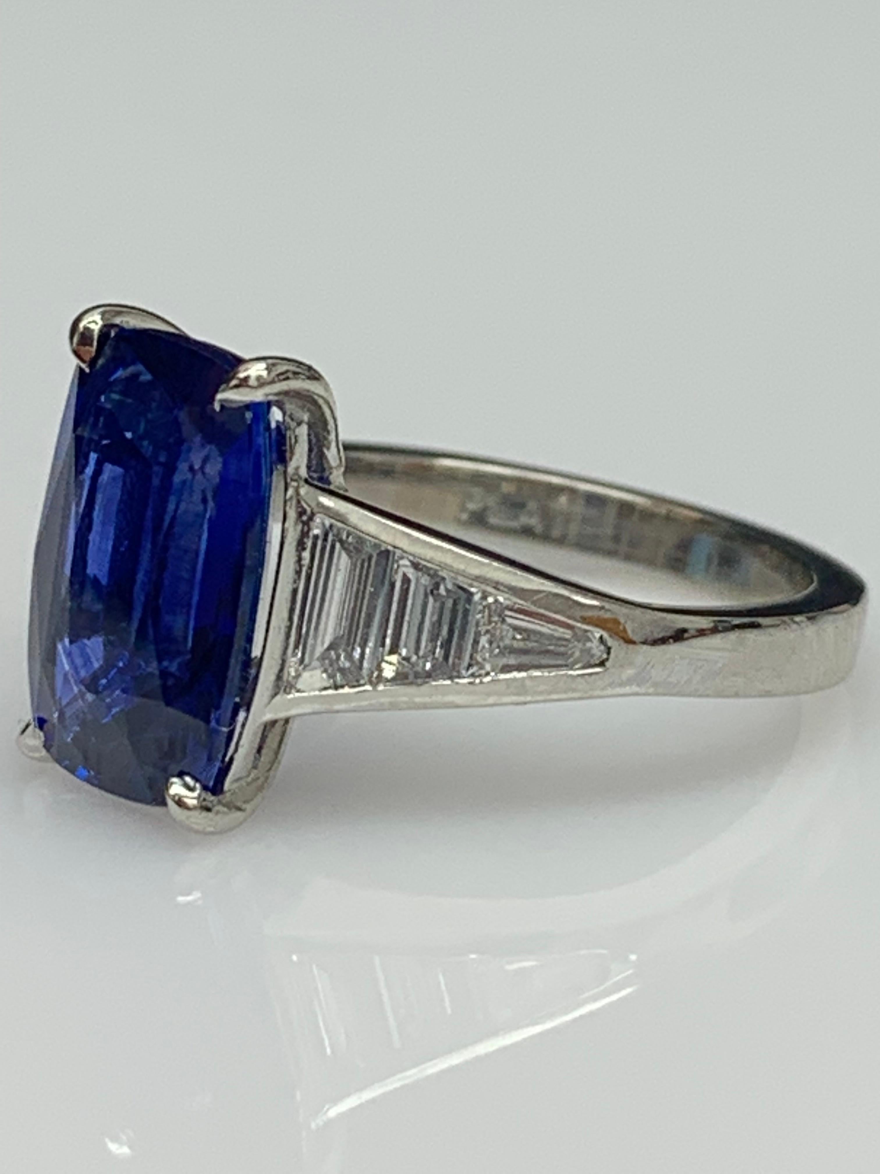 Modern 4.50 Carat Cushion Cut Sapphire and Diamond Engagement Ring in Platinum For Sale