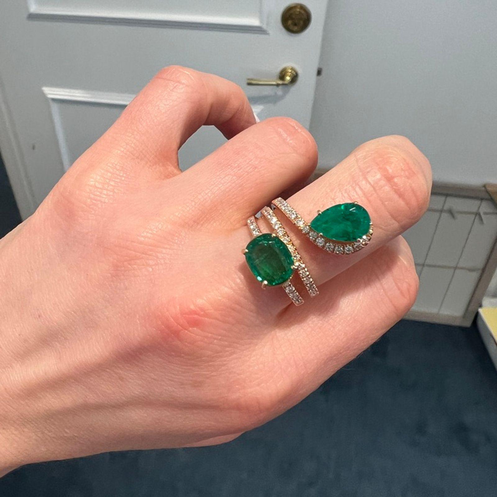Mixed Cut 4.50 Carat Emerald and Diamond Bypass Cocktail Ring For Sale