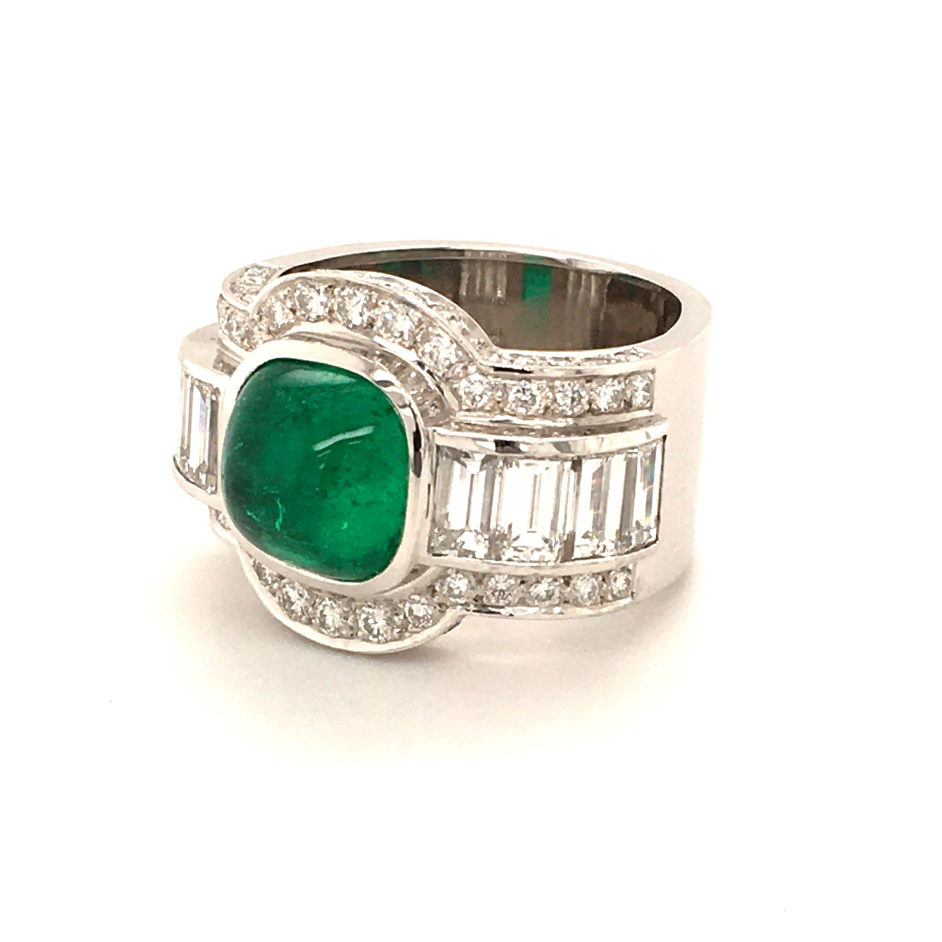 Modern 4.50 Carat Emerald and Diamond Ring in 18 Karat White Gold For Sale