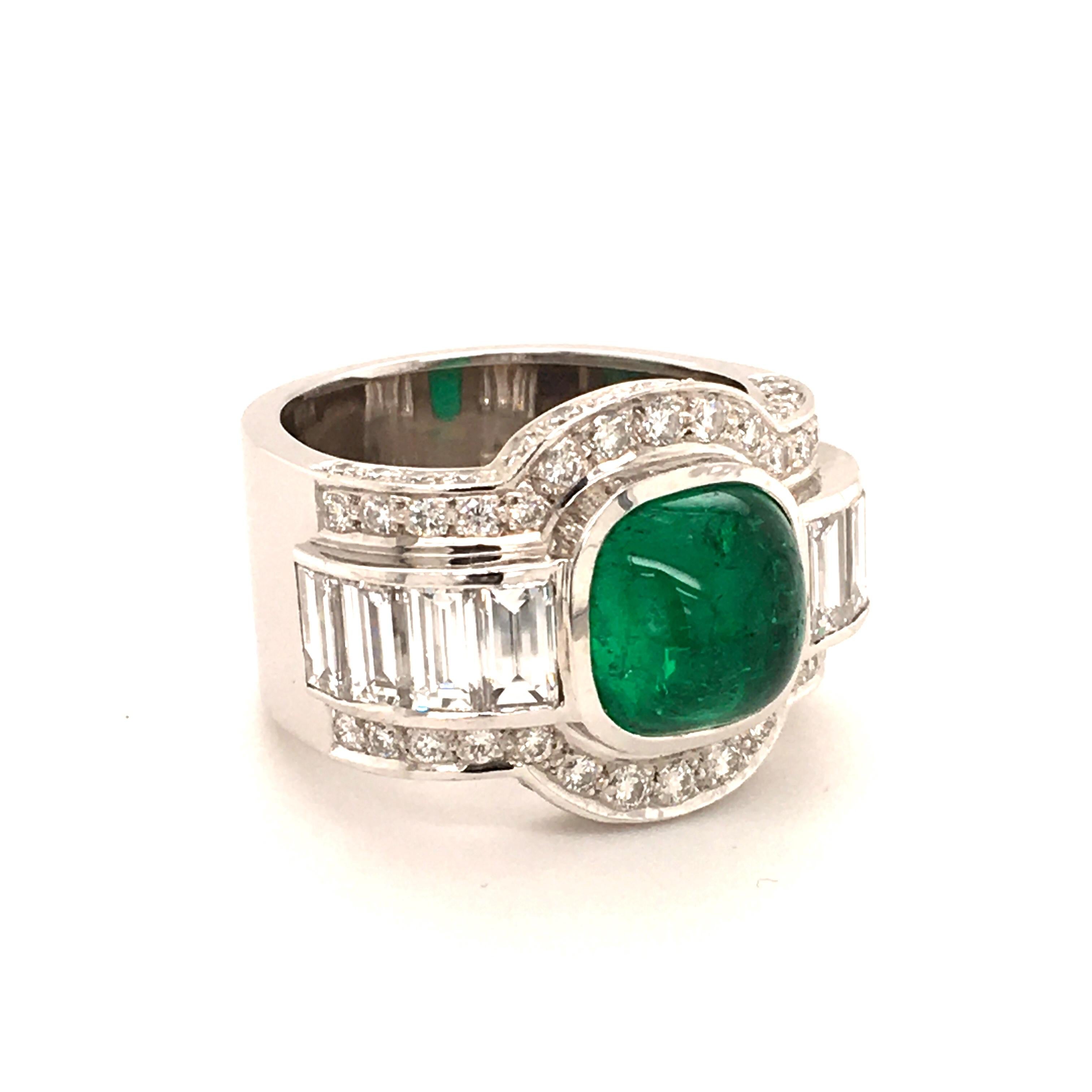 Cabochon 4.50 Carat Emerald and Diamond Ring in 18 Karat White Gold For Sale