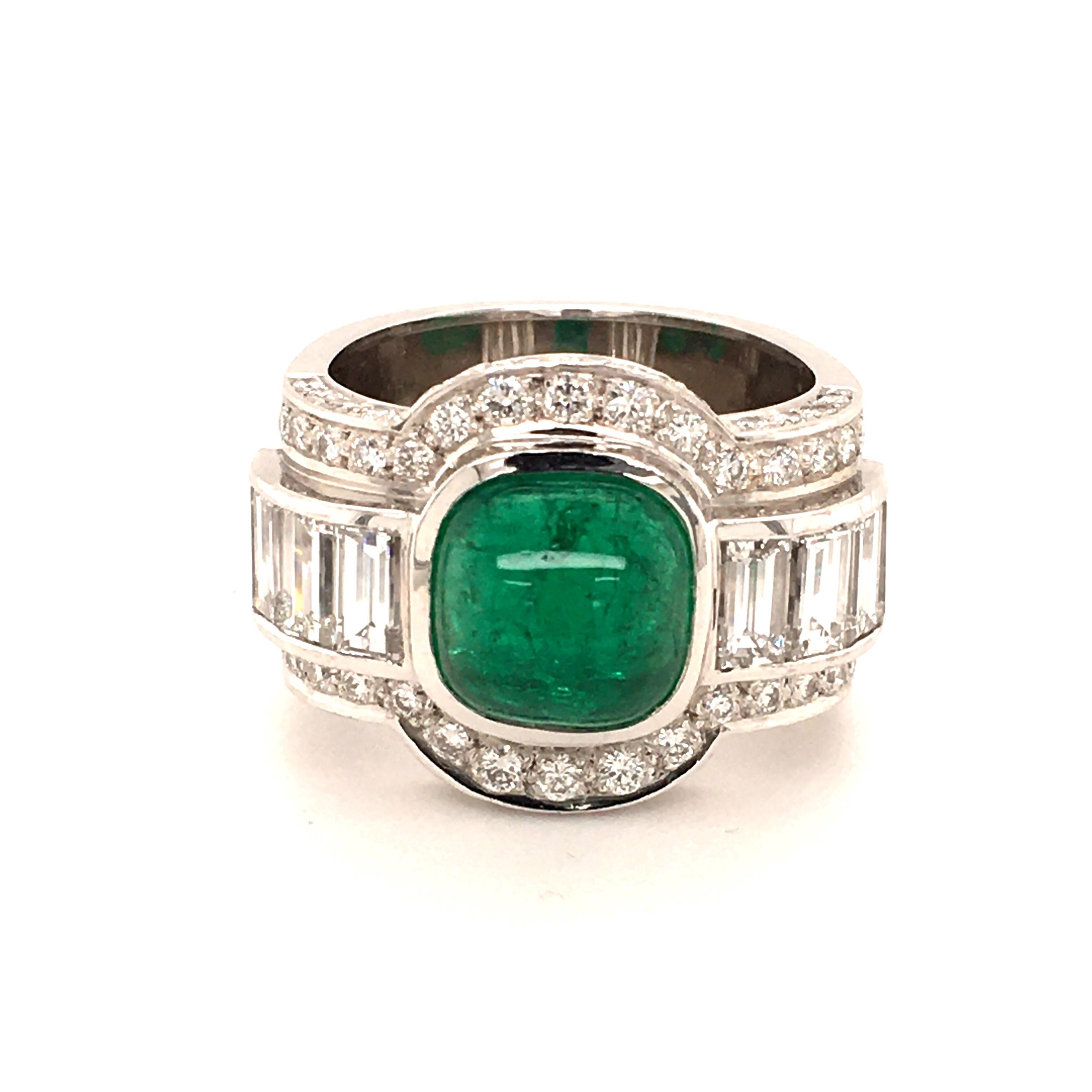 4.50 Carat Emerald and Diamond Ring in 18 Karat White Gold For Sale 1
