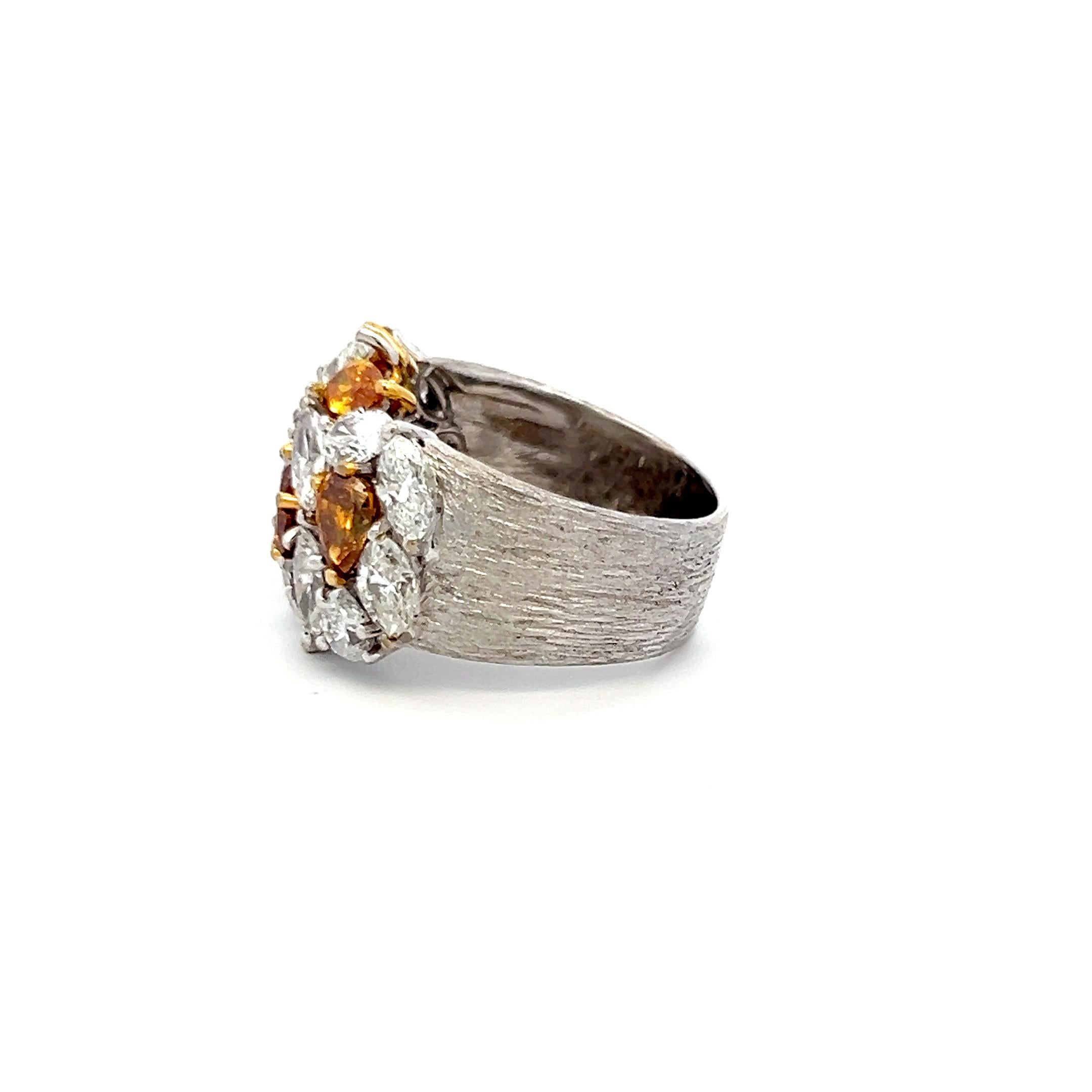 4.50 Carat G-FBOY VS Diamond 18 Karat White Gold Cocktail Ring In Good Condition For Sale In New York, NY