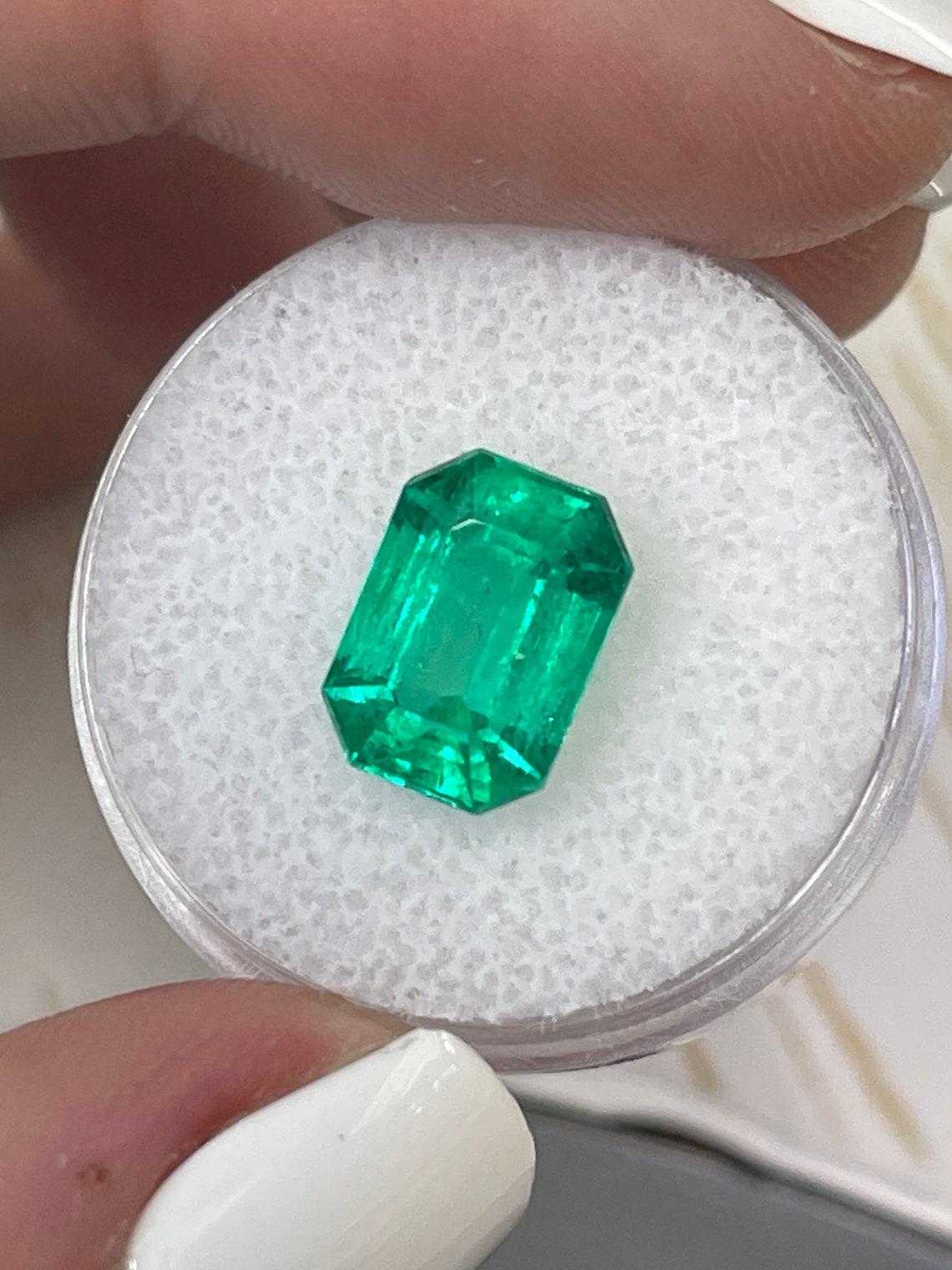 Taille émeraude 4.50 Carat GIA Certified 11x8 Vivid Muzo Green Colombian Emerald  Pierre de naissance du mois de mai en vente