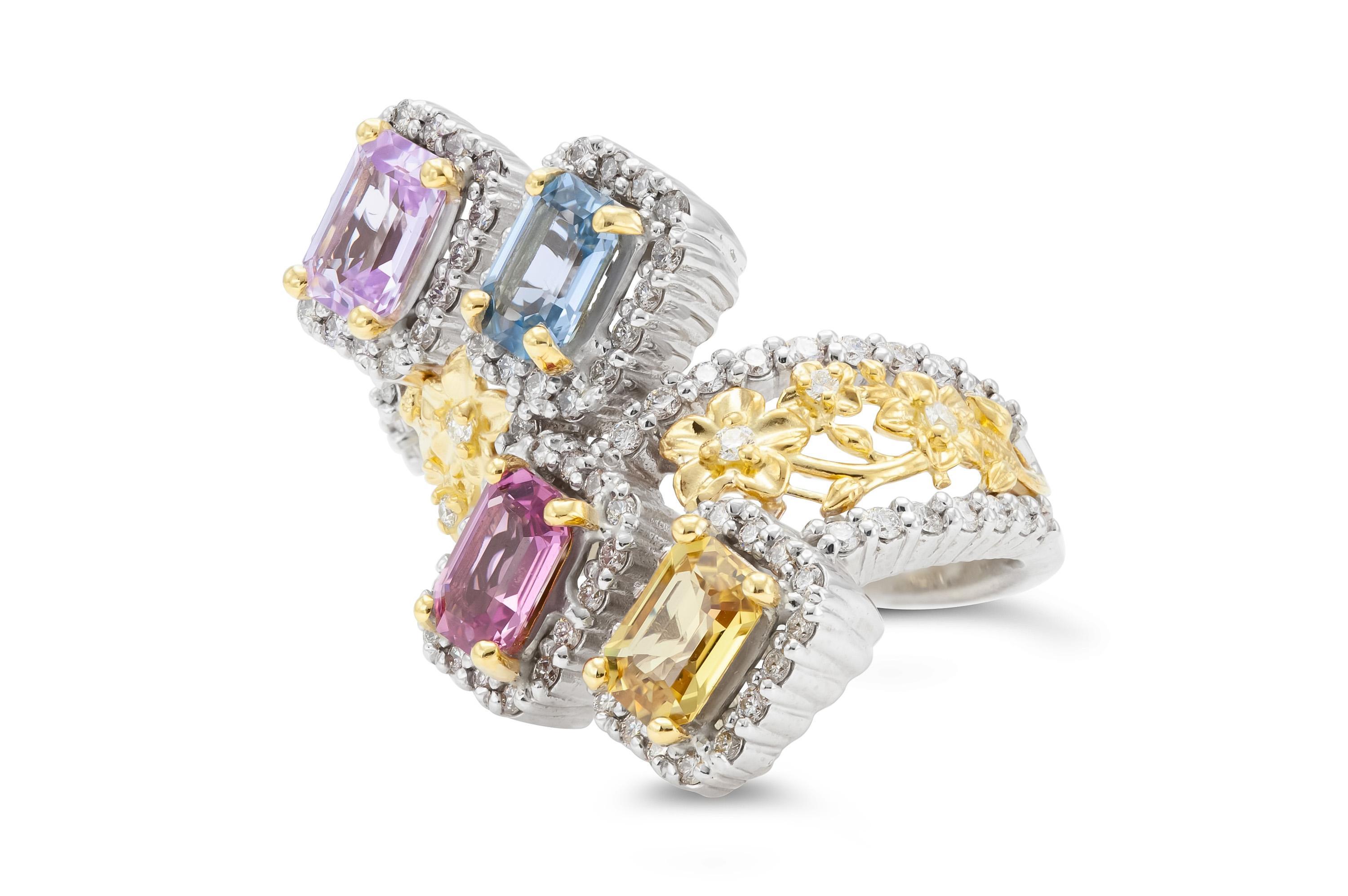 Taglio smeraldo 4.50 Carat Multi-Color Sapphire Ring with Diamonds in vendita