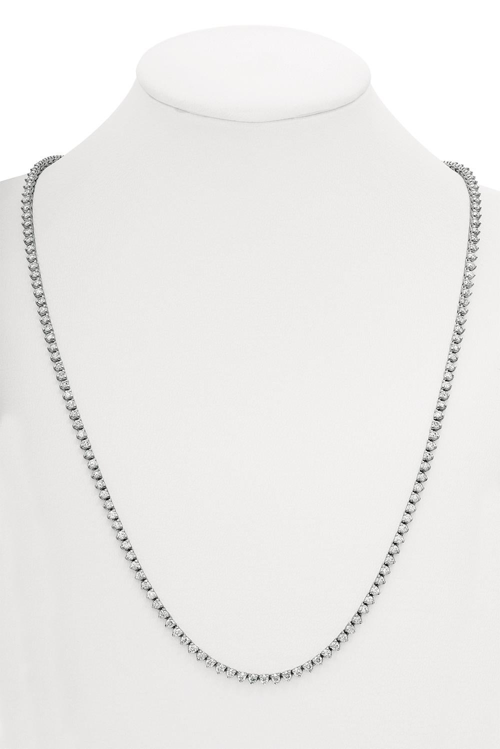 4,50 Karat Natürliche 3 Zacken Diamant Tennis Halskette 14K Weißgold (Viktorianisch) im Angebot