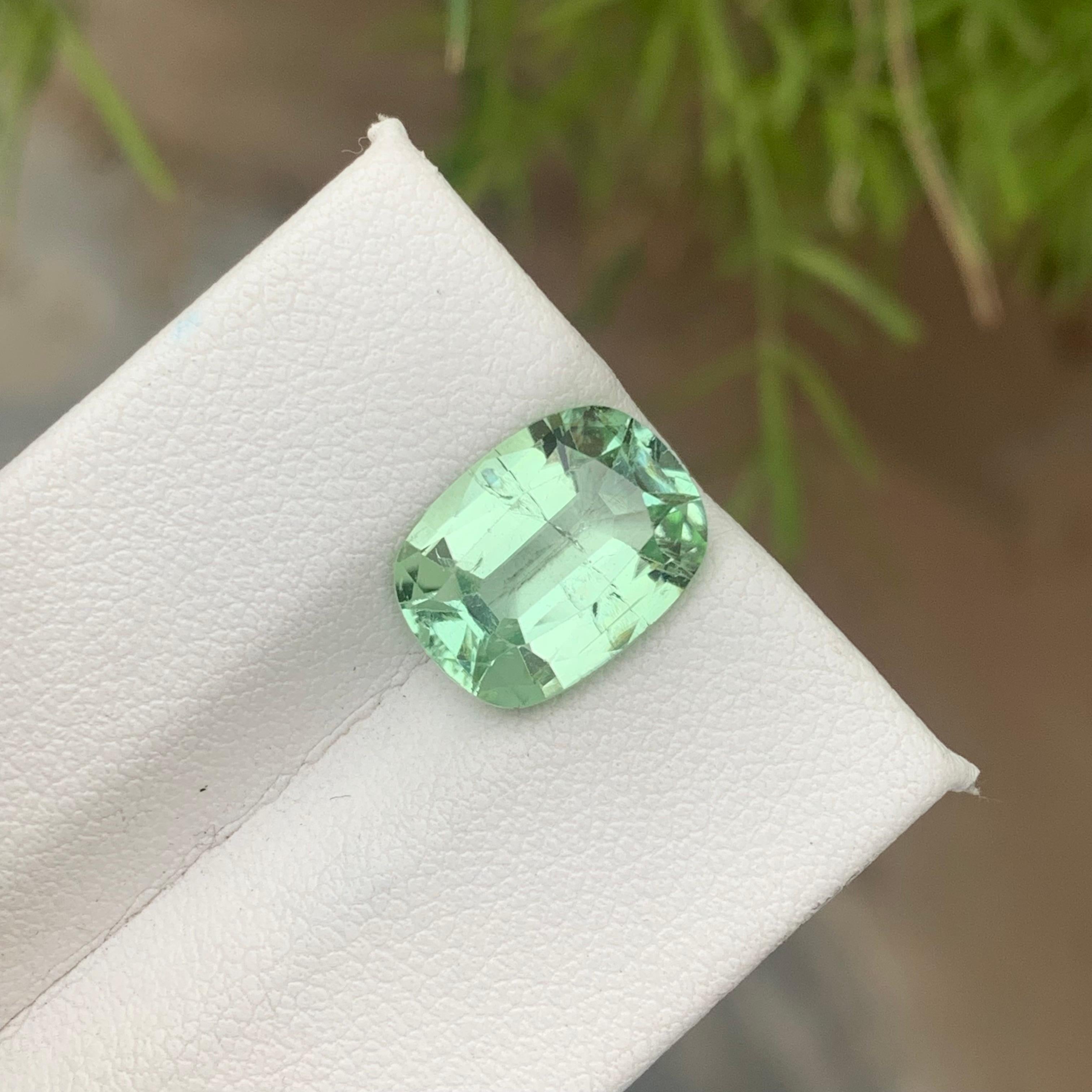 4.50 Carat Natural Faceted Mint Green Tourmaline October Birthstone For Sale 1