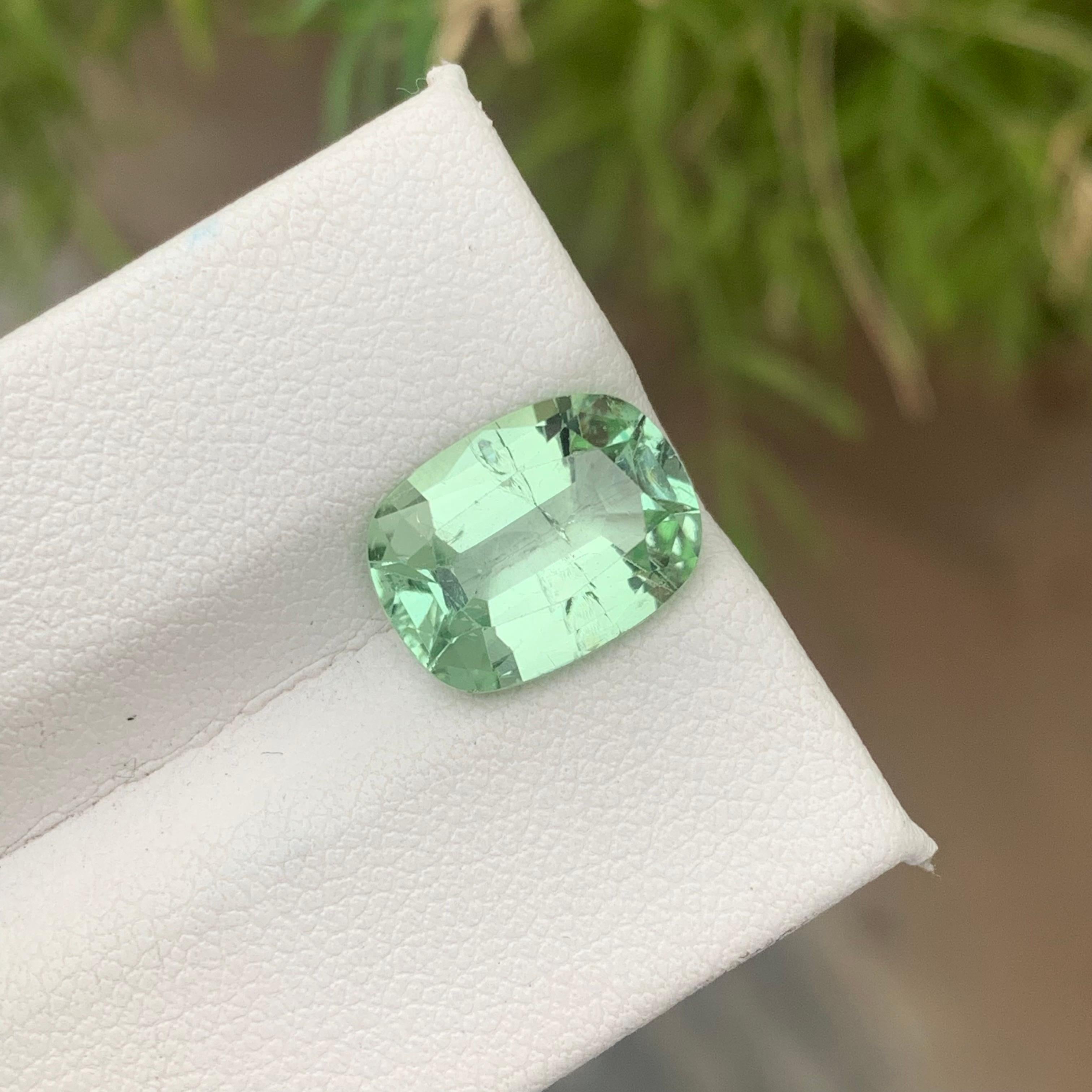 4.50 Carat Natural Faceted Mint Green Tourmaline October Birthstone In New Condition For Sale In Peshawar, PK