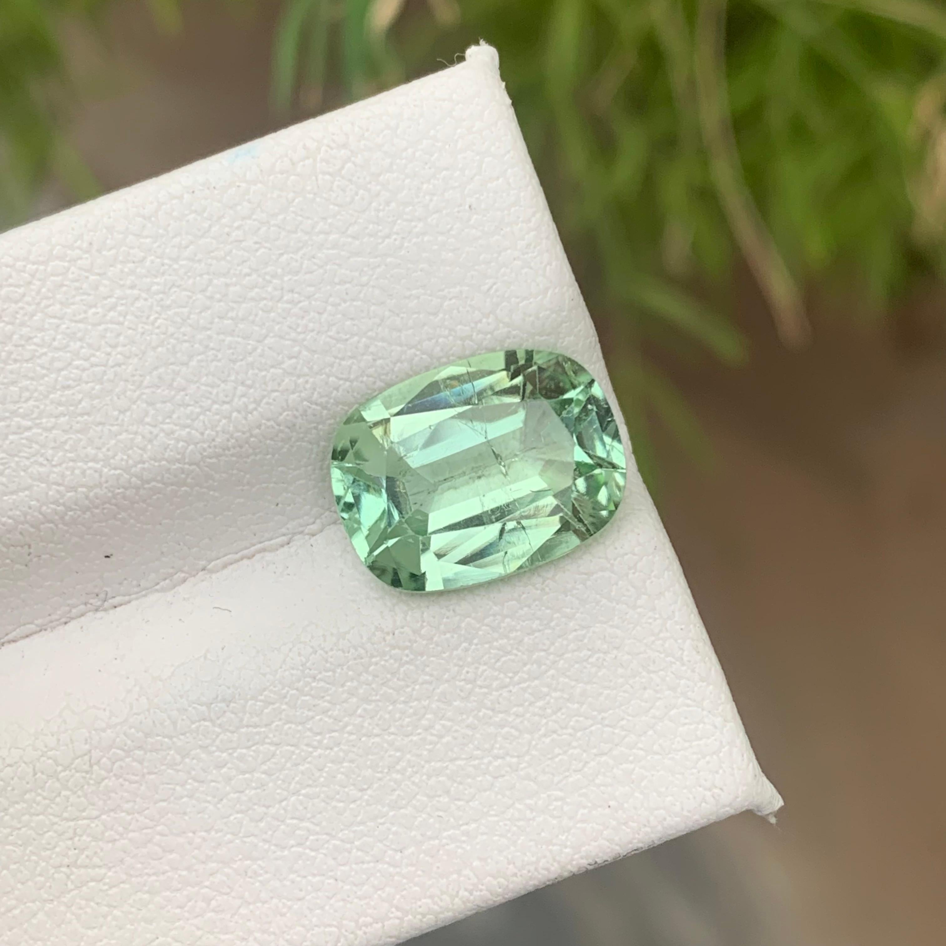 Women's or Men's 4.50 Carat Natural Faceted Mint Green Tourmaline October Birthstone For Sale